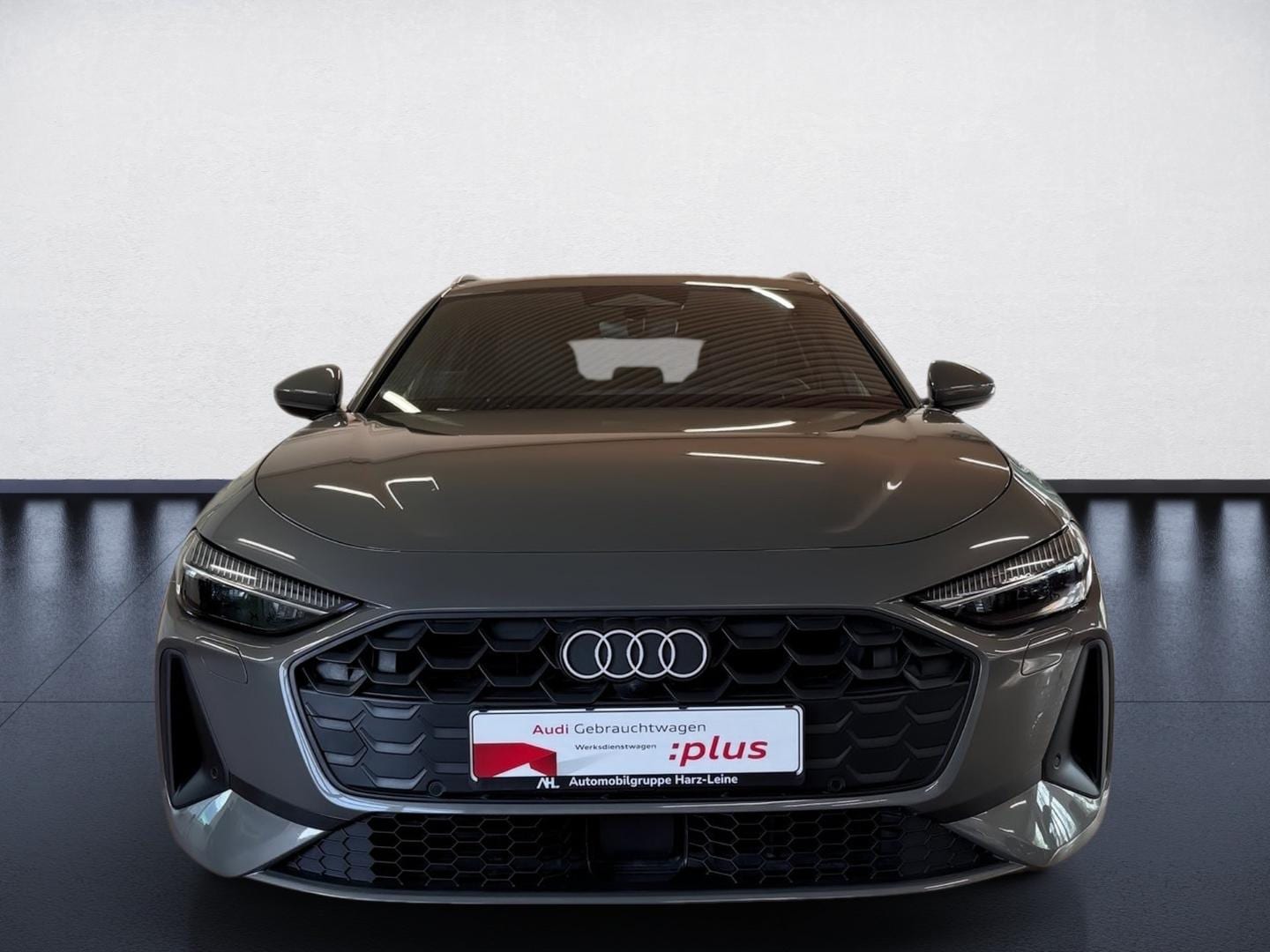 Bild über Audi A5 Avant TDI quattro 150 kW S tronic - für weitere Informationen kontaktieren Sie den Audi Partner