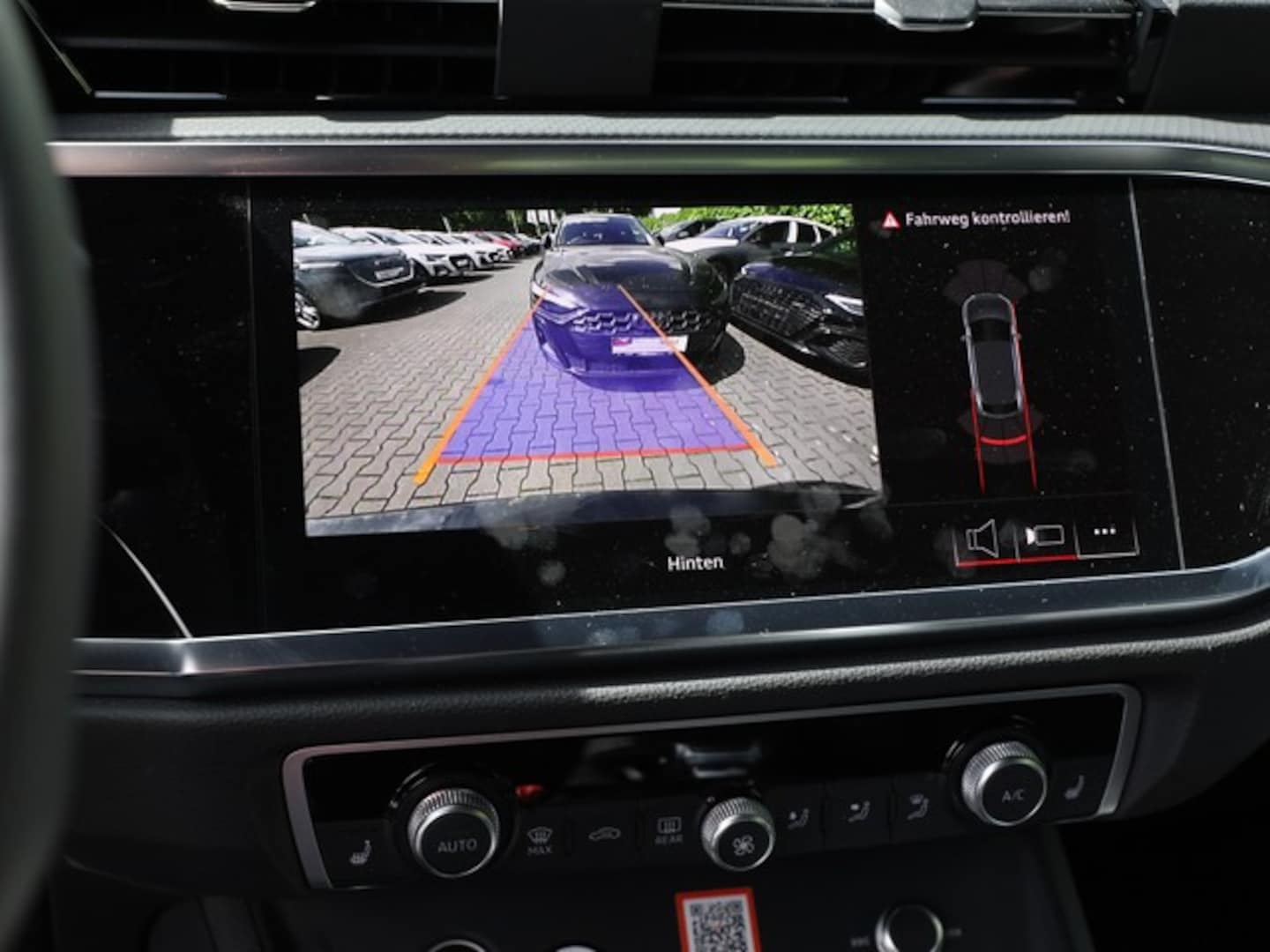 Bild über Audi Q3 Sportback S line 35 TDI S tronic - für weitere Informationen kontaktieren Sie den Audi Partner
