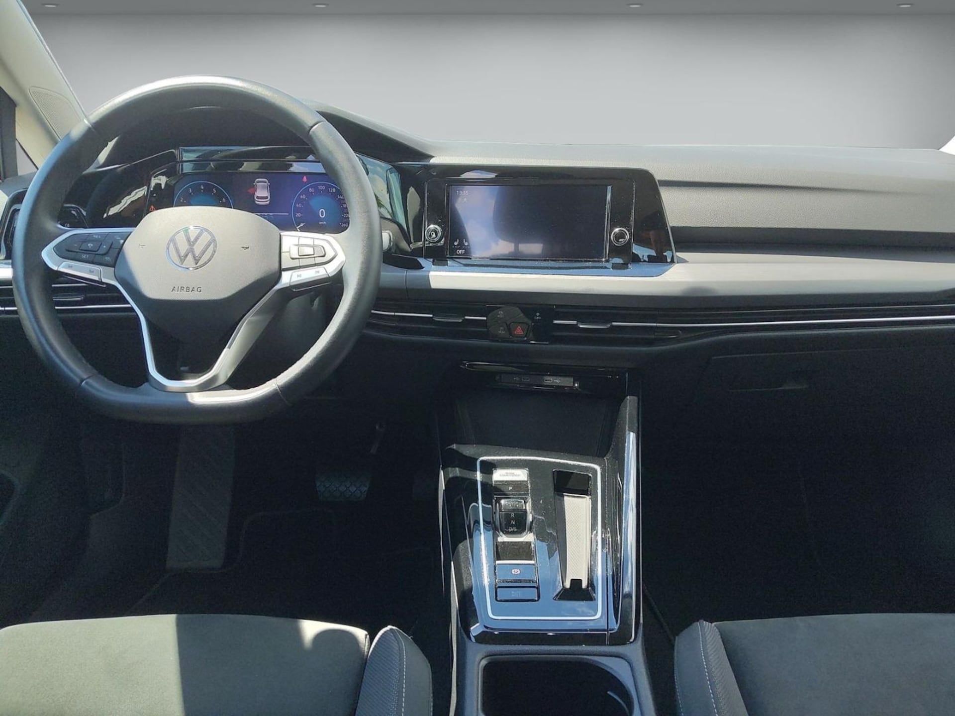 Volkswagen Golf Style