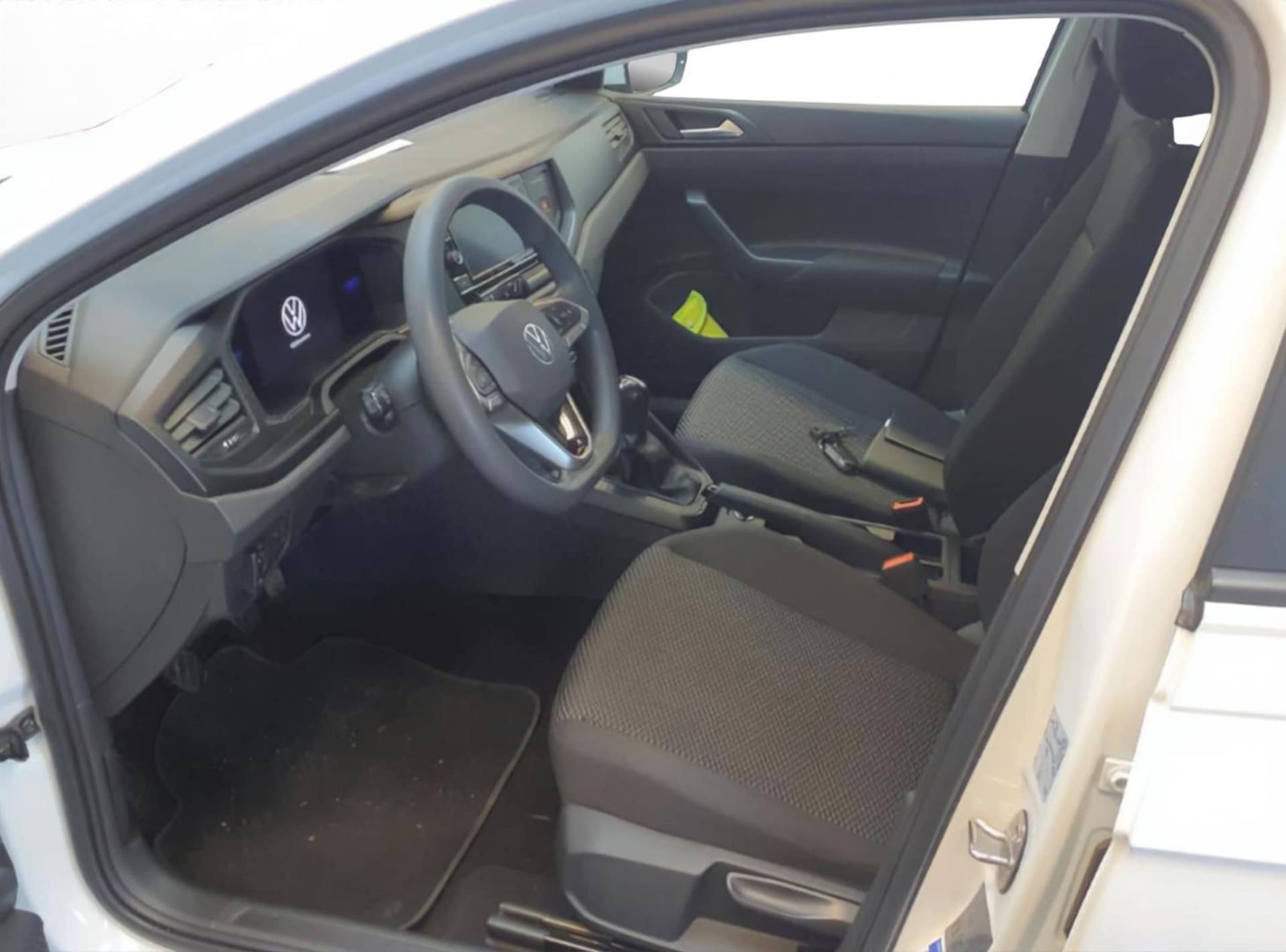 Volkswagen Polo Basis-Modell