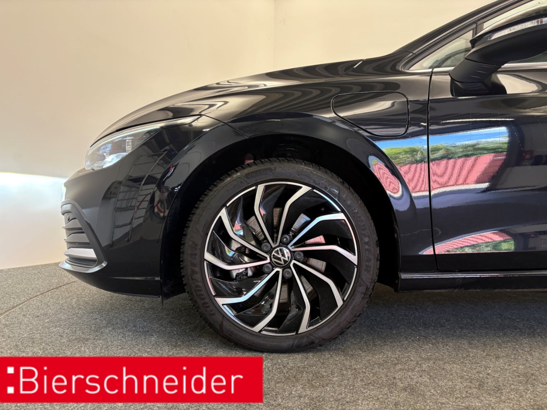 Volkswagen Golf Style