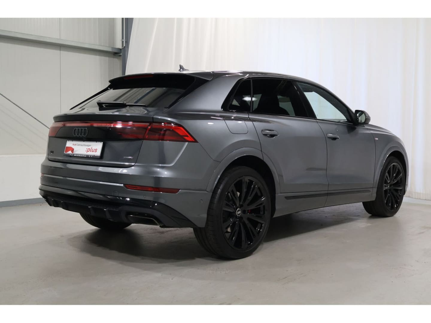 Bild über Audi Q8 SUV 50 TDI quattro tiptronic - für weitere Informationen kontaktieren Sie den Audi Partner