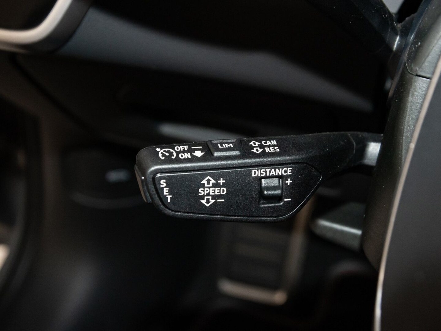 Bild über Audi S6 Avant TDI quattro tiptronic - für weitere Informationen kontaktieren Sie den Audi Partner