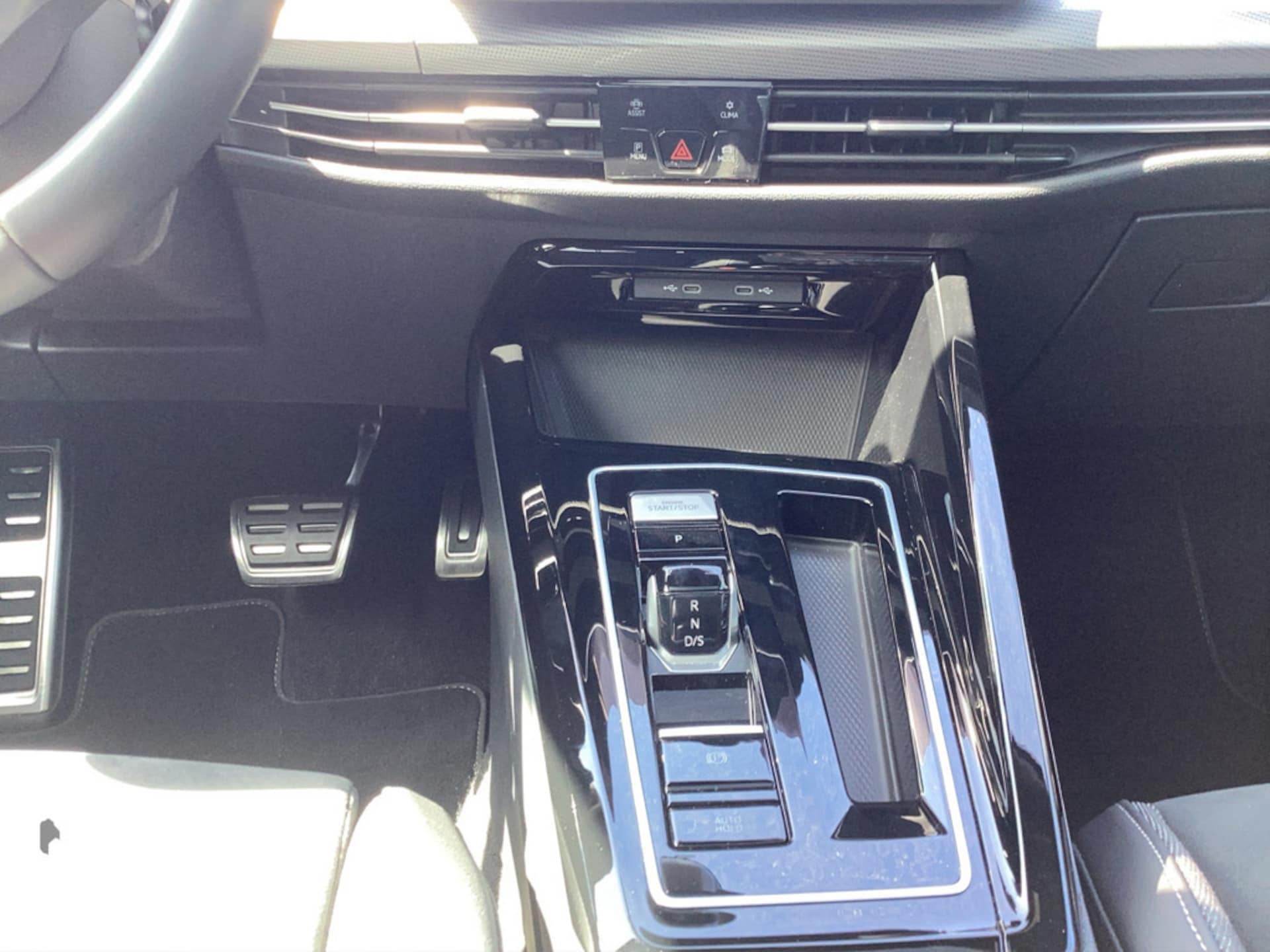 Volkswagen Golf Style