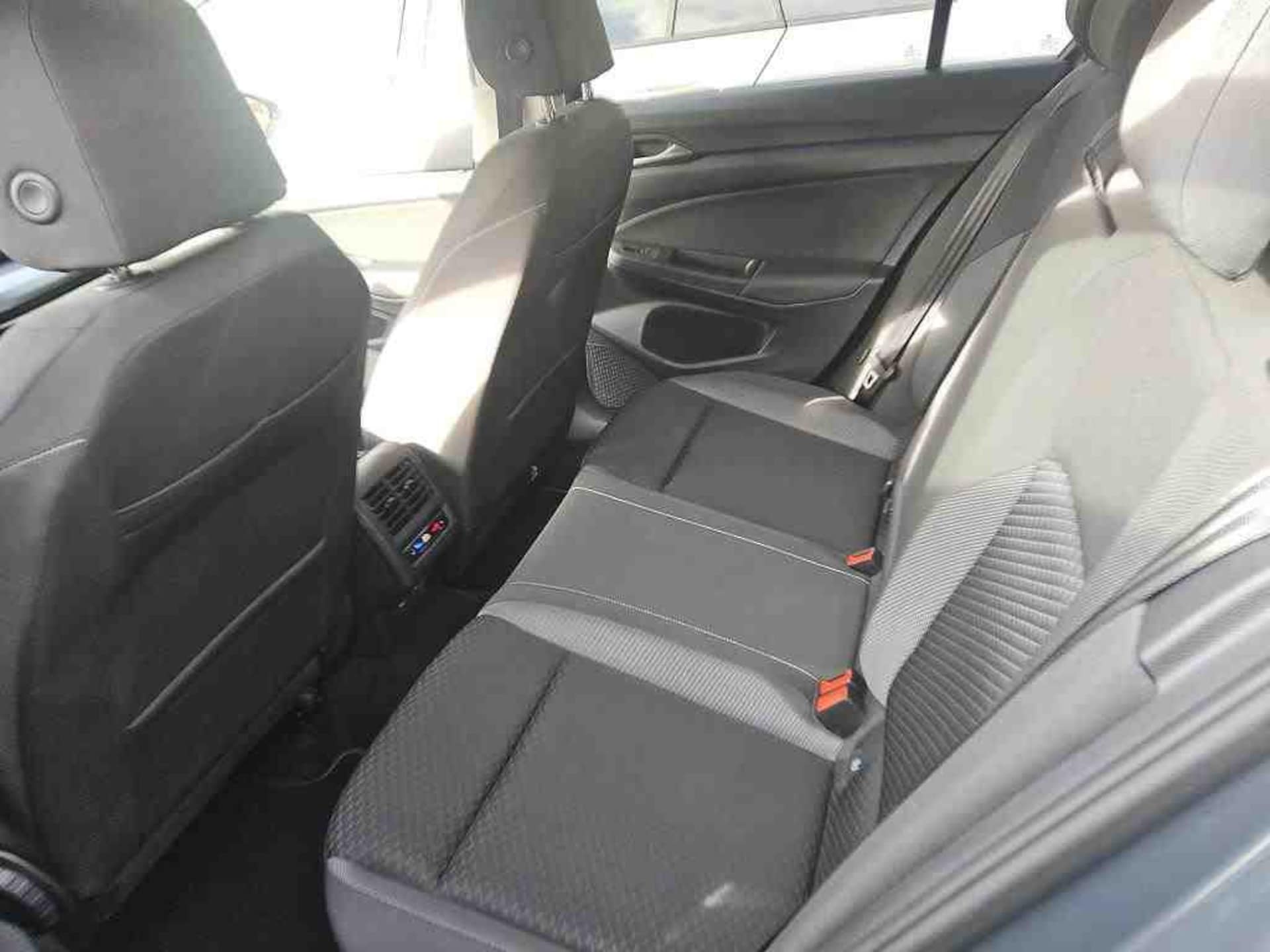 Volkswagen Golf Active