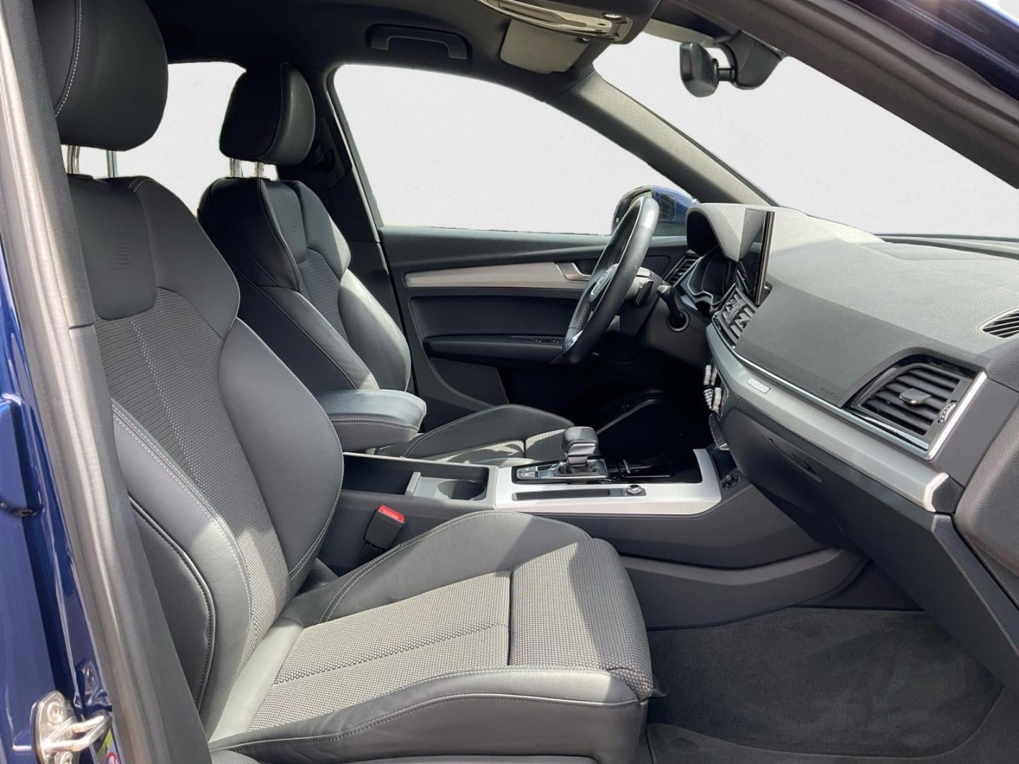 Bild über Audi Q5 TFSI e S line 50 TFSI e quattro S tronic - für weitere Informationen kontaktieren Sie den Audi Partner