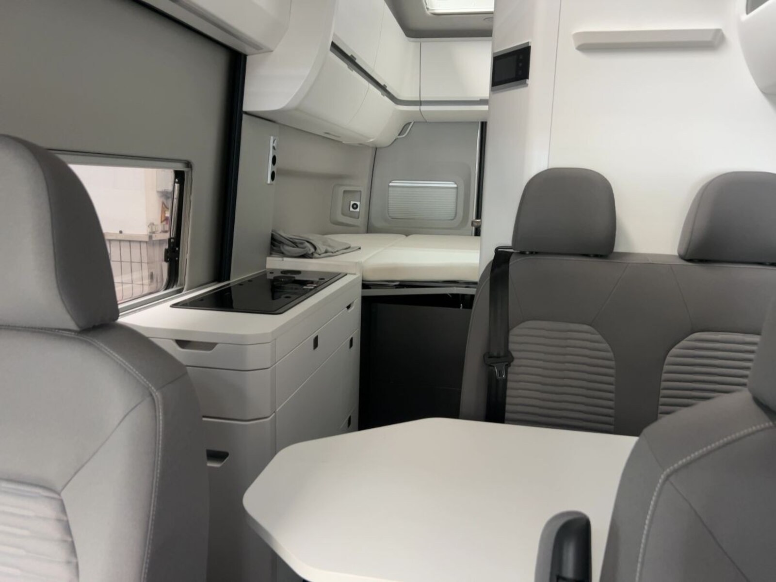 Volkswagen Grand California 600 – Bild 16