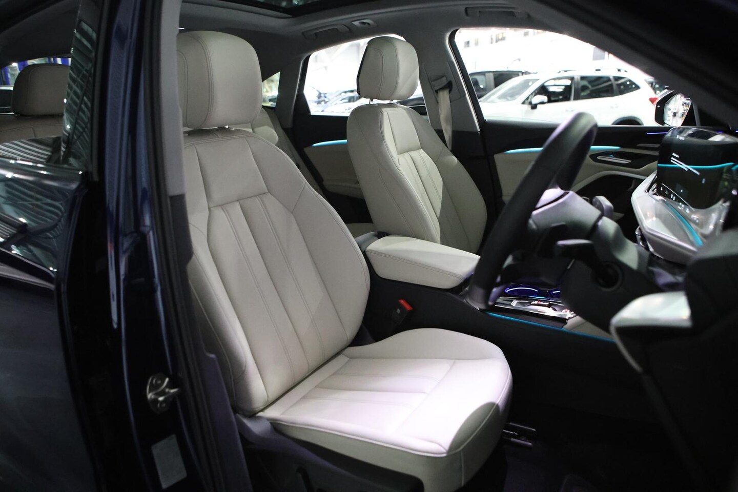 Image about Audi Q5 Sportback TFSI 150 kW