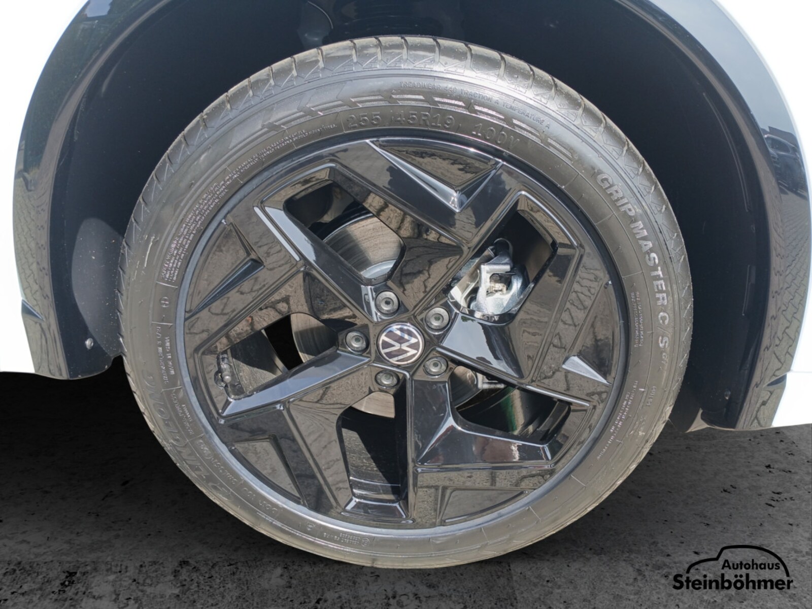 Volkswagen Tiguan – Bild 13