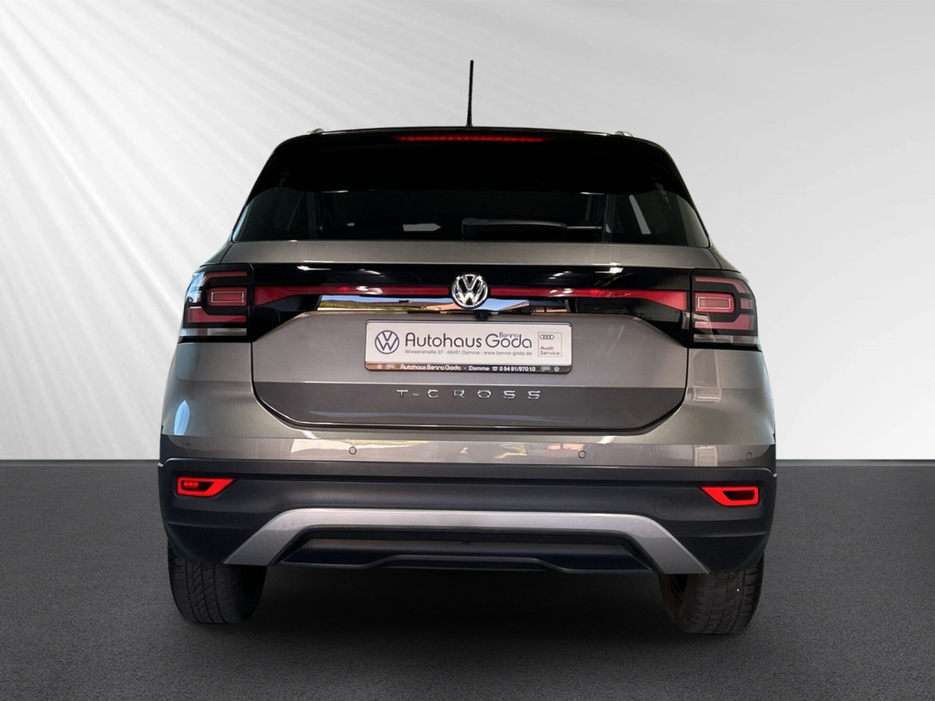 Volkswagen T-Cross United