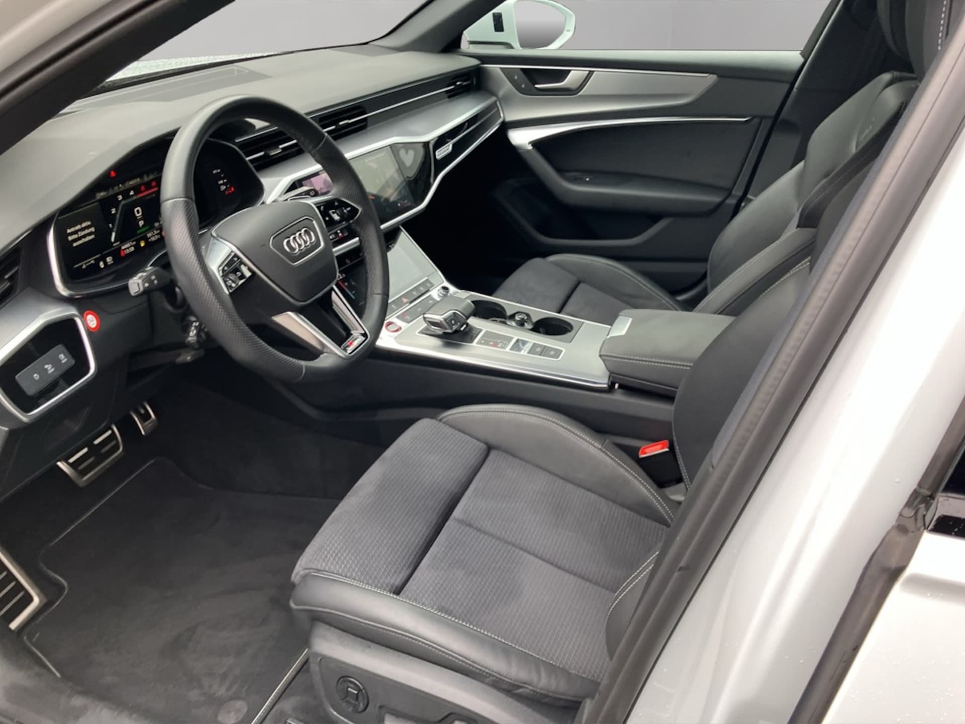Audi S6 Avant