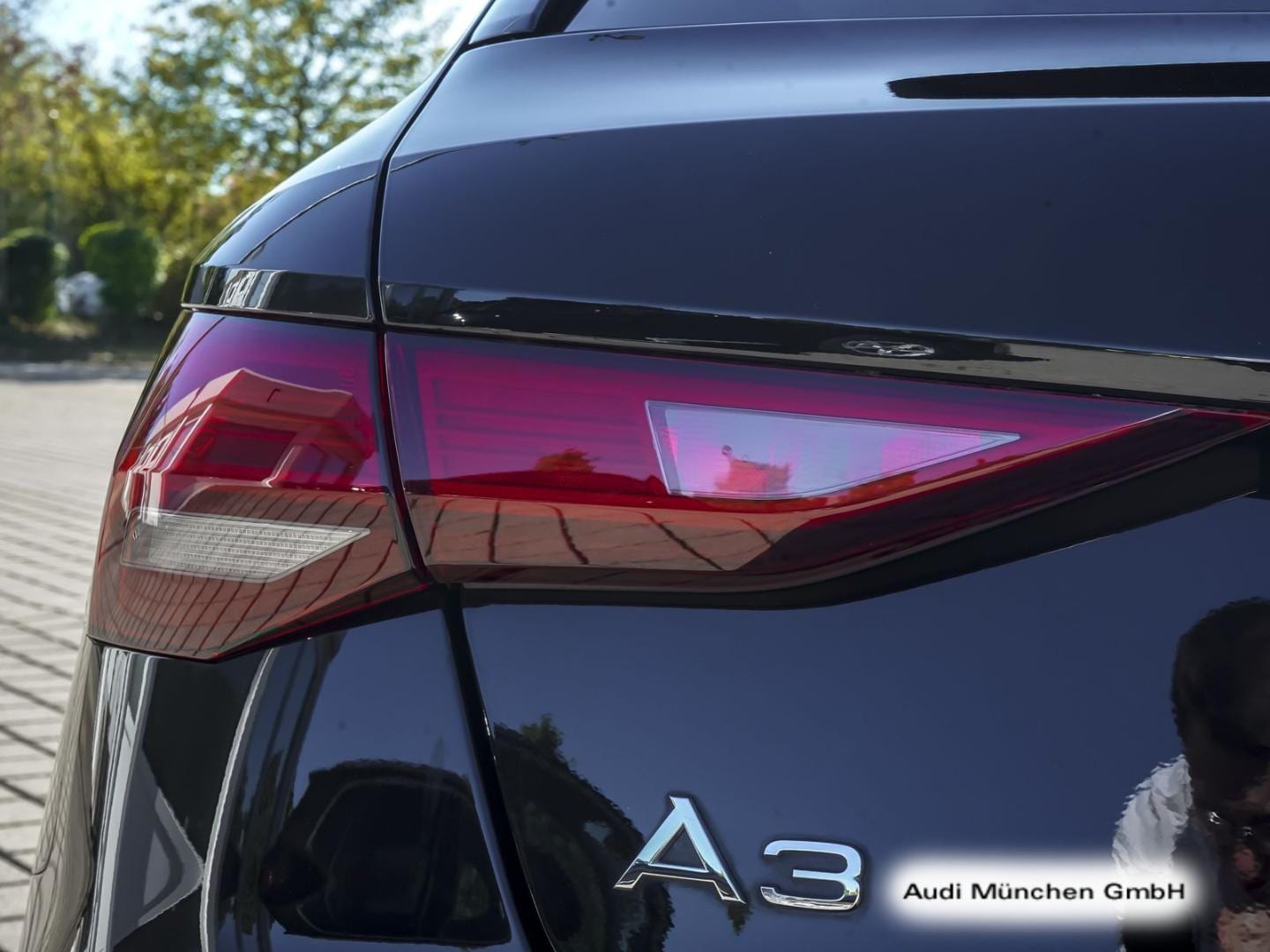 Bild über Audi A3 Sportback advanced 30 TFSI S tronic - für weitere Informationen kontaktieren Sie den Audi Partner