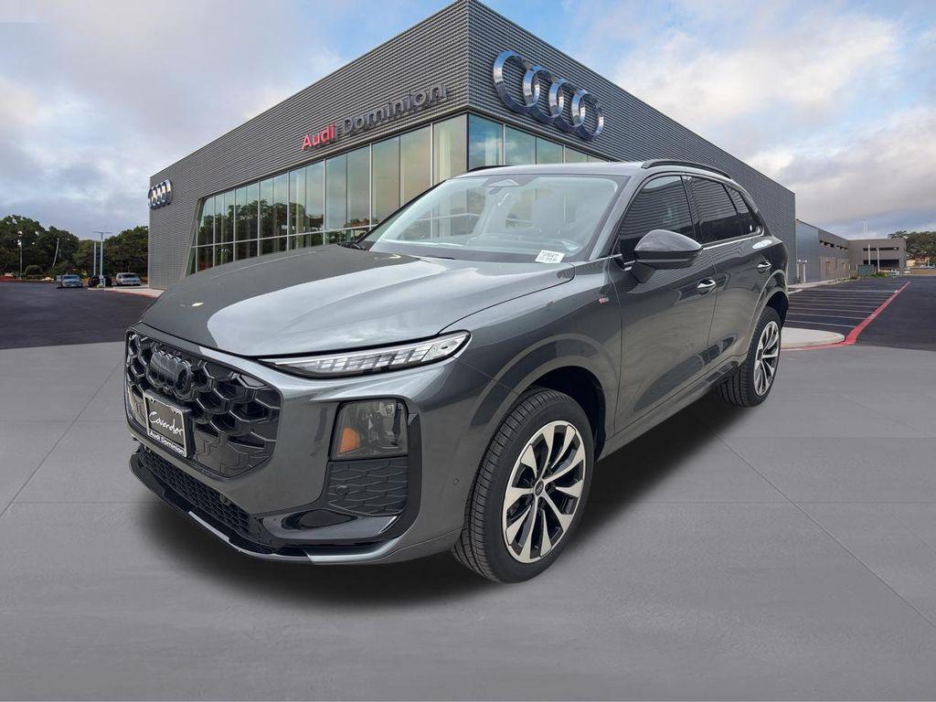 2026 Audi Q3 S line quattro's photo