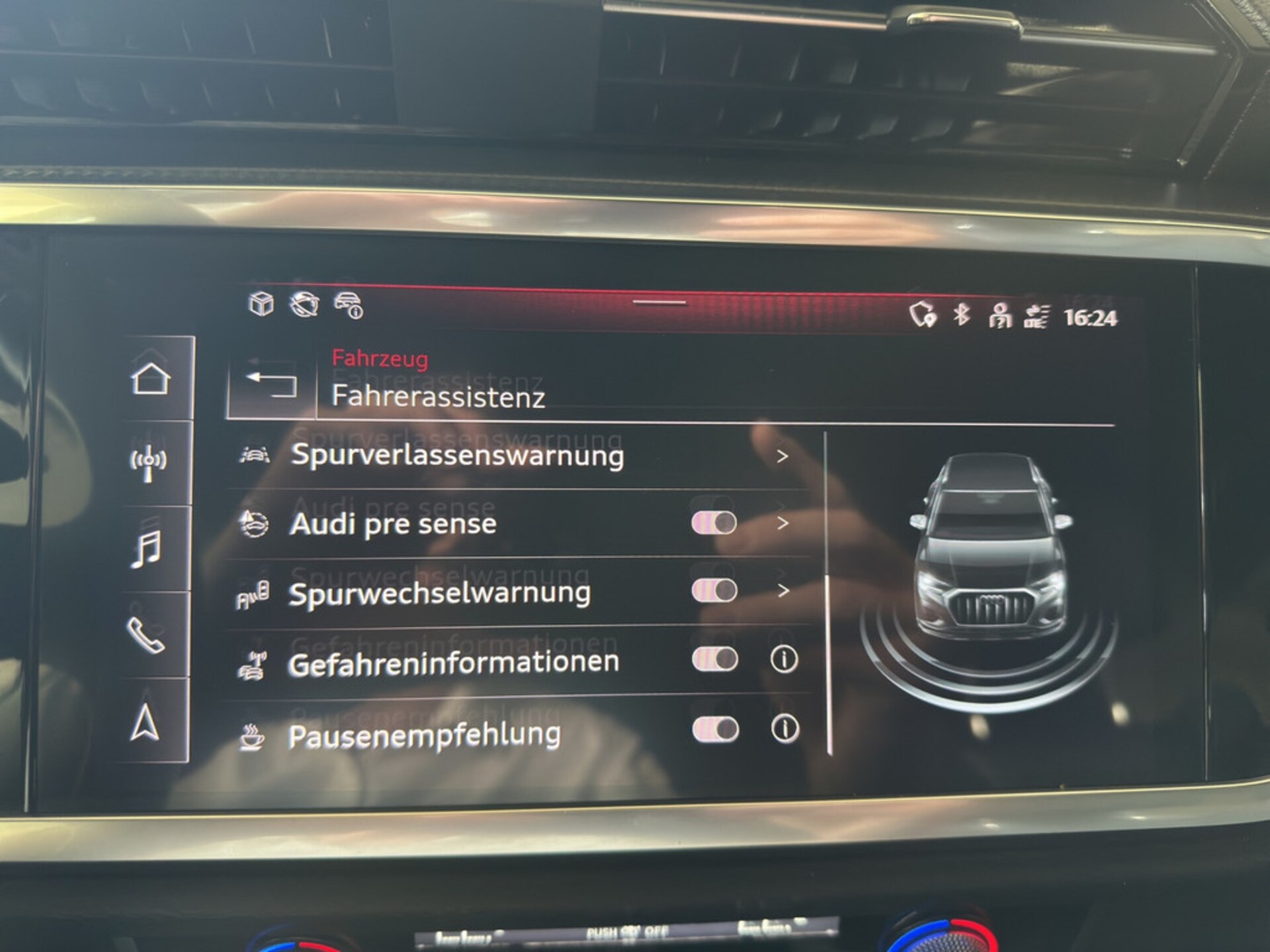 Audi Q3 SUV S line