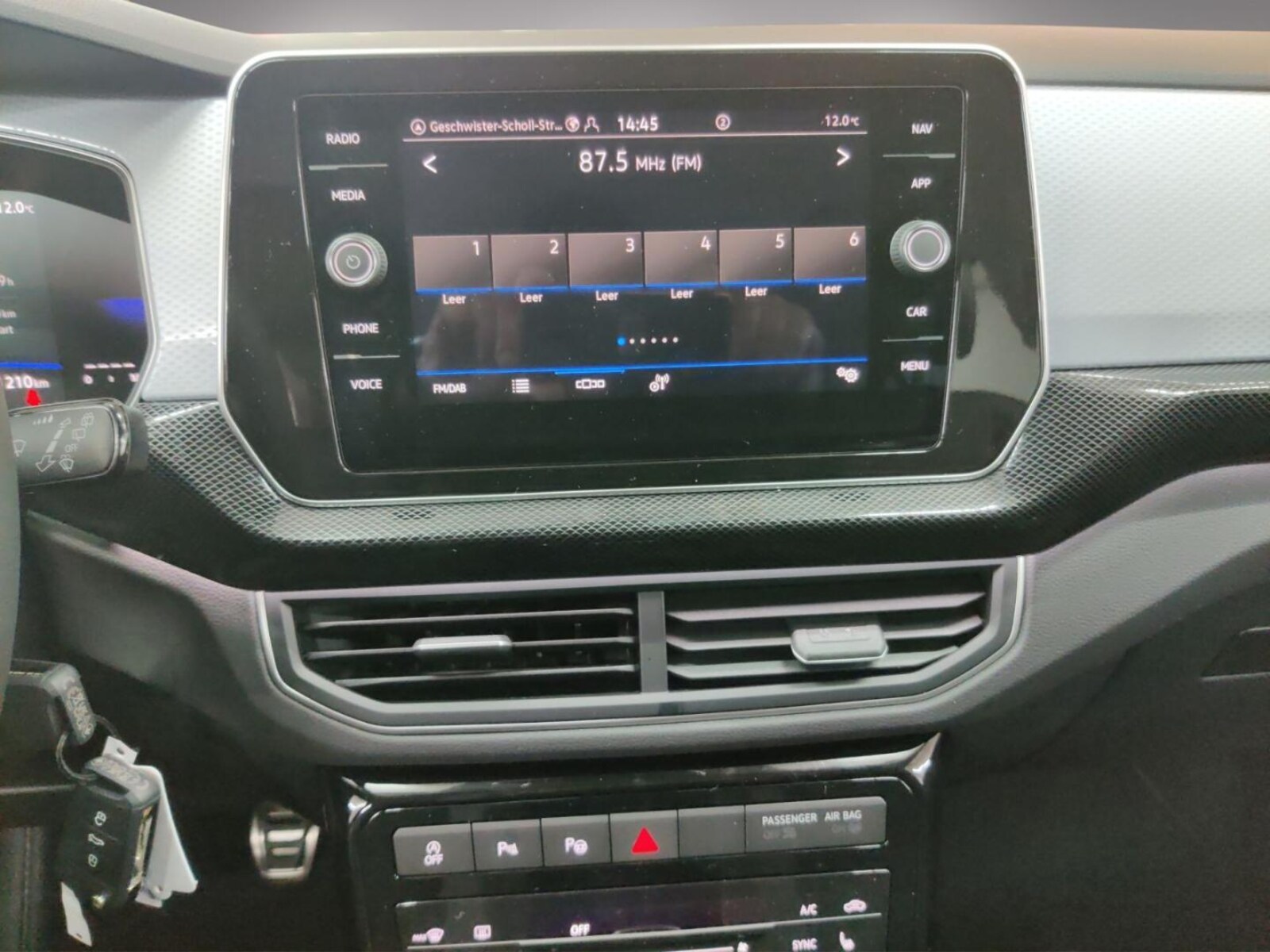 Volkswagen T-Cross – Bild 12