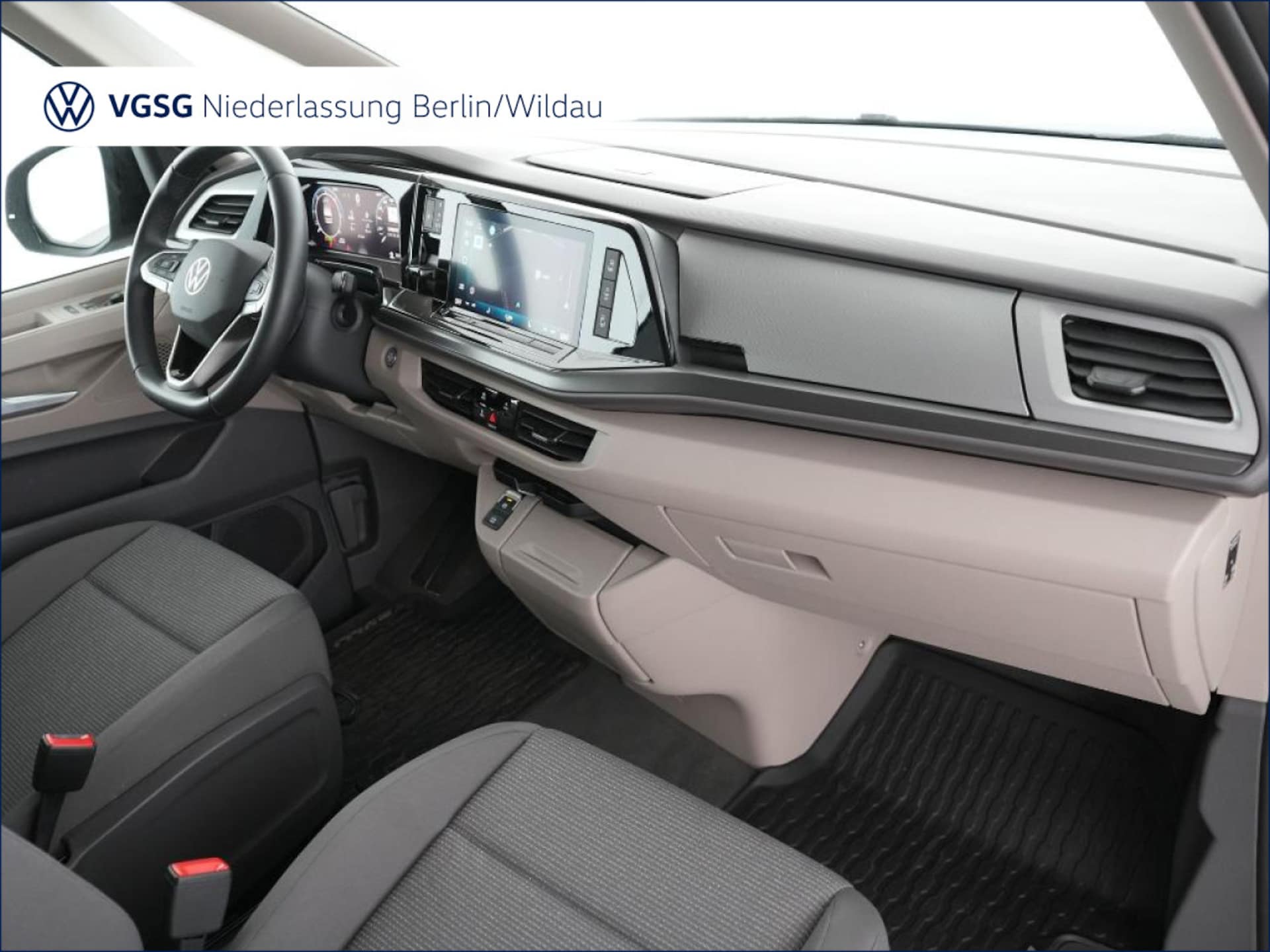 Volkswagen Multivan Basis-Modell