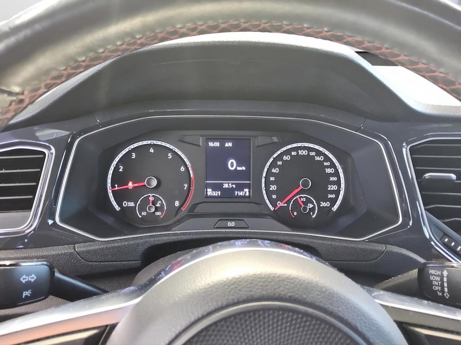 Volkswagen T-Roc Sport