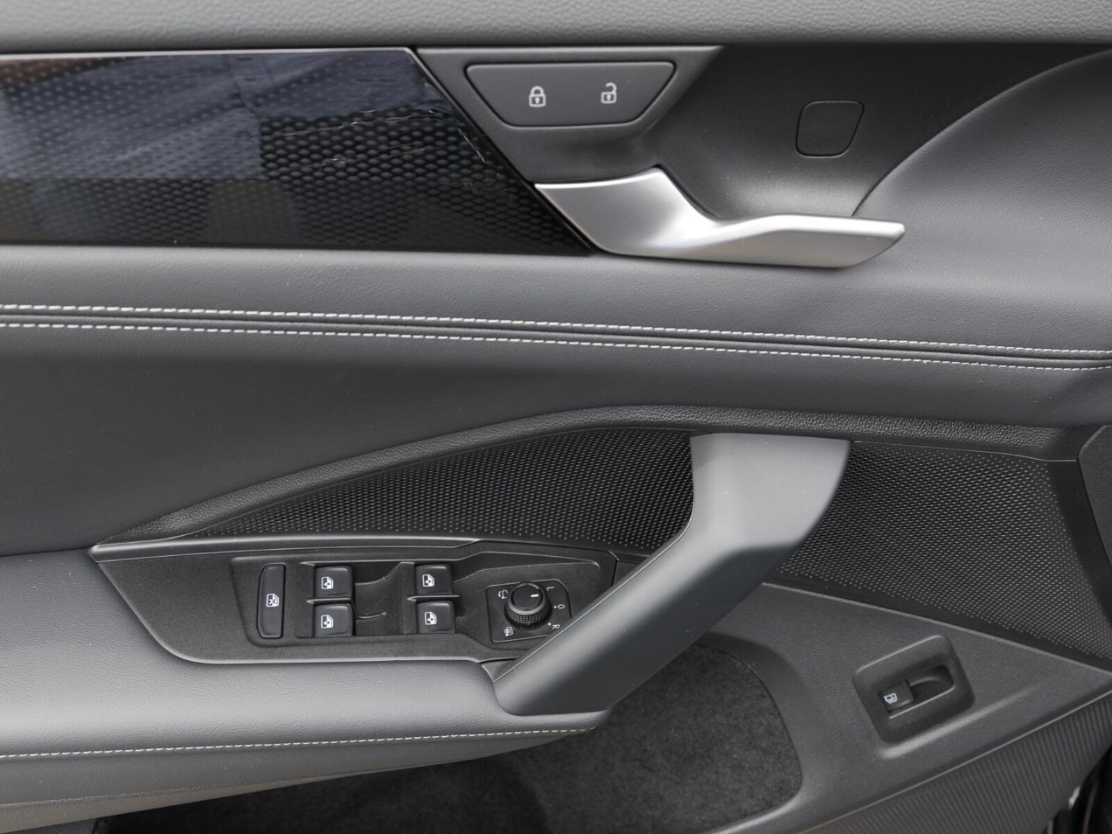 Volkswagen Tayron – Bild 9