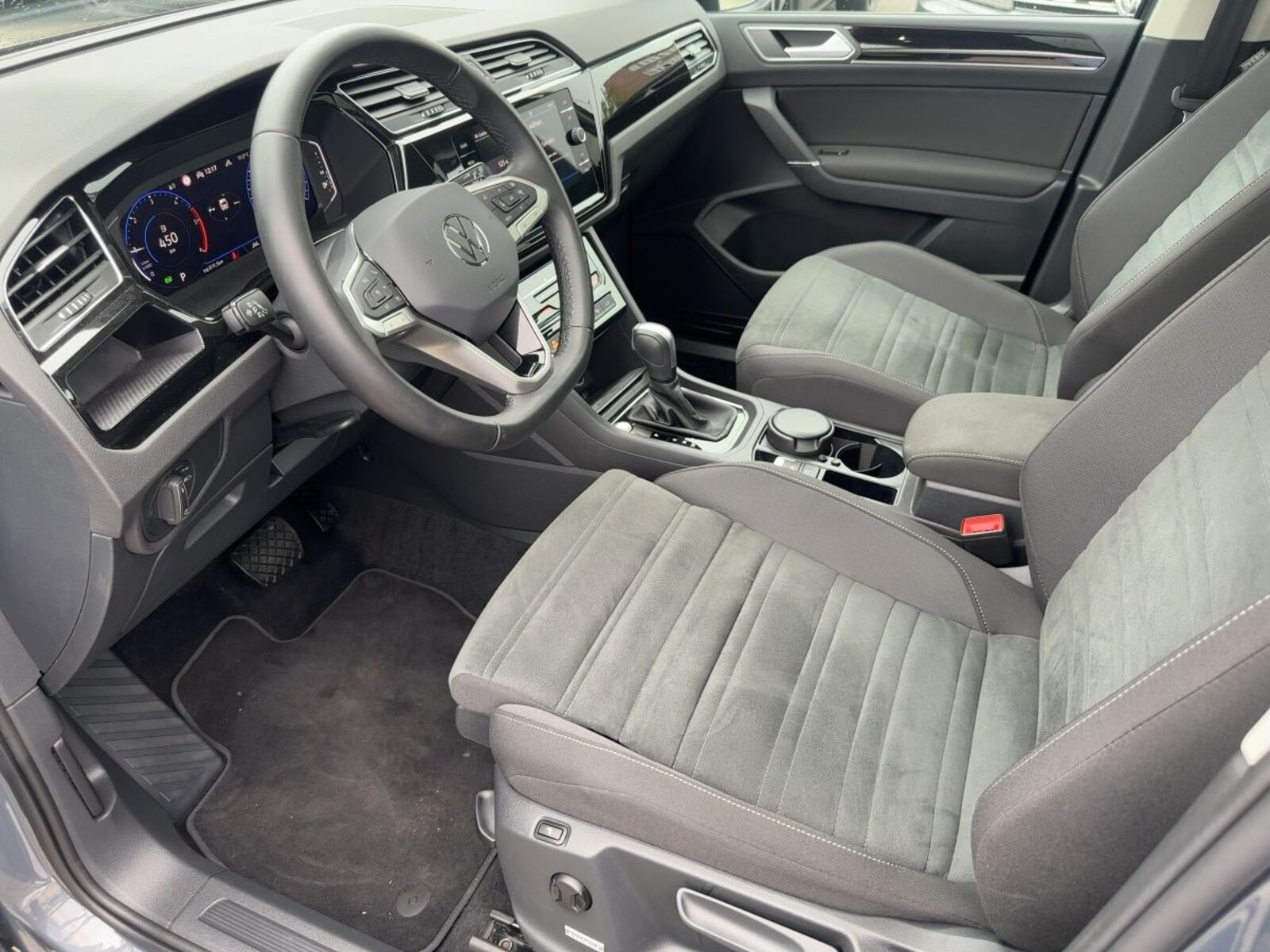 Volkswagen Touran – Bild 7
