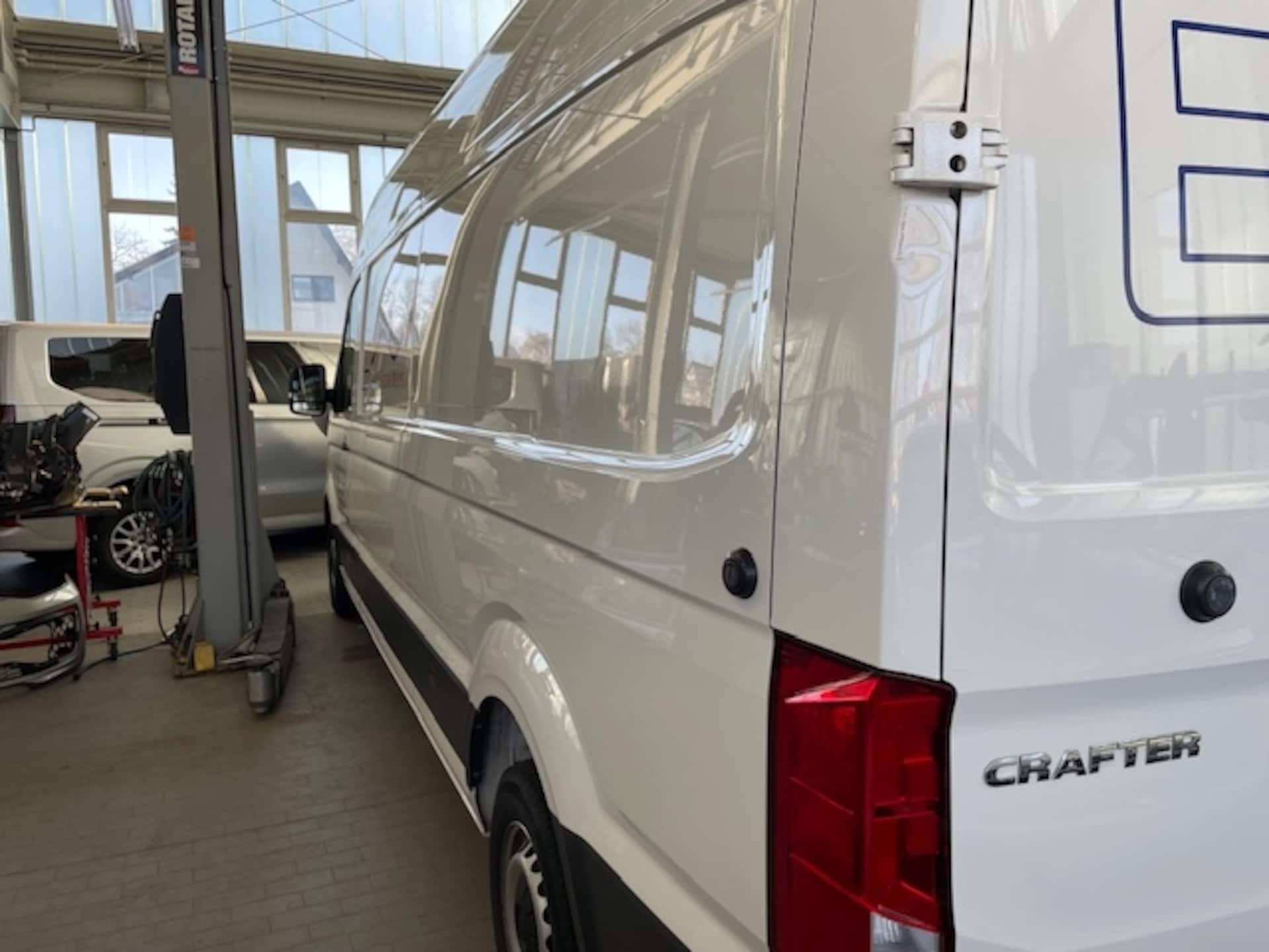 Volkswagen Crafter Kasten langer Radstand