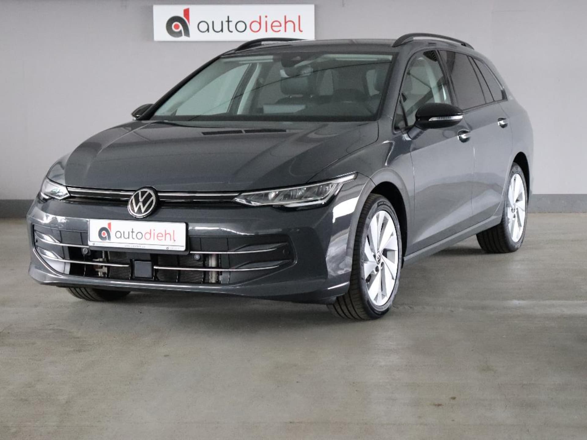 Volkswagen Golf Variant Life