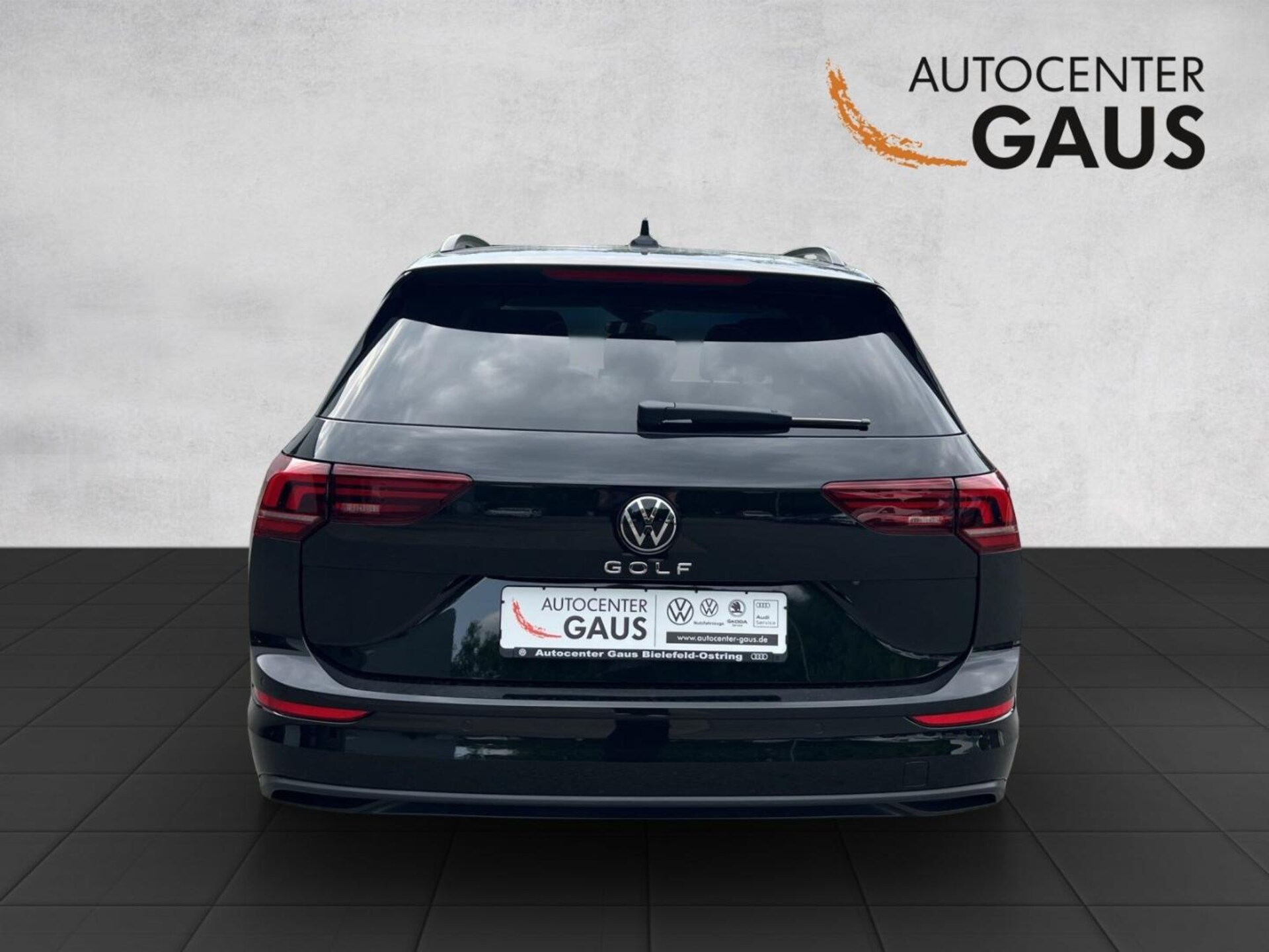 Volkswagen Golf Variant Life