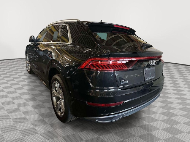 2023 Audi Q8