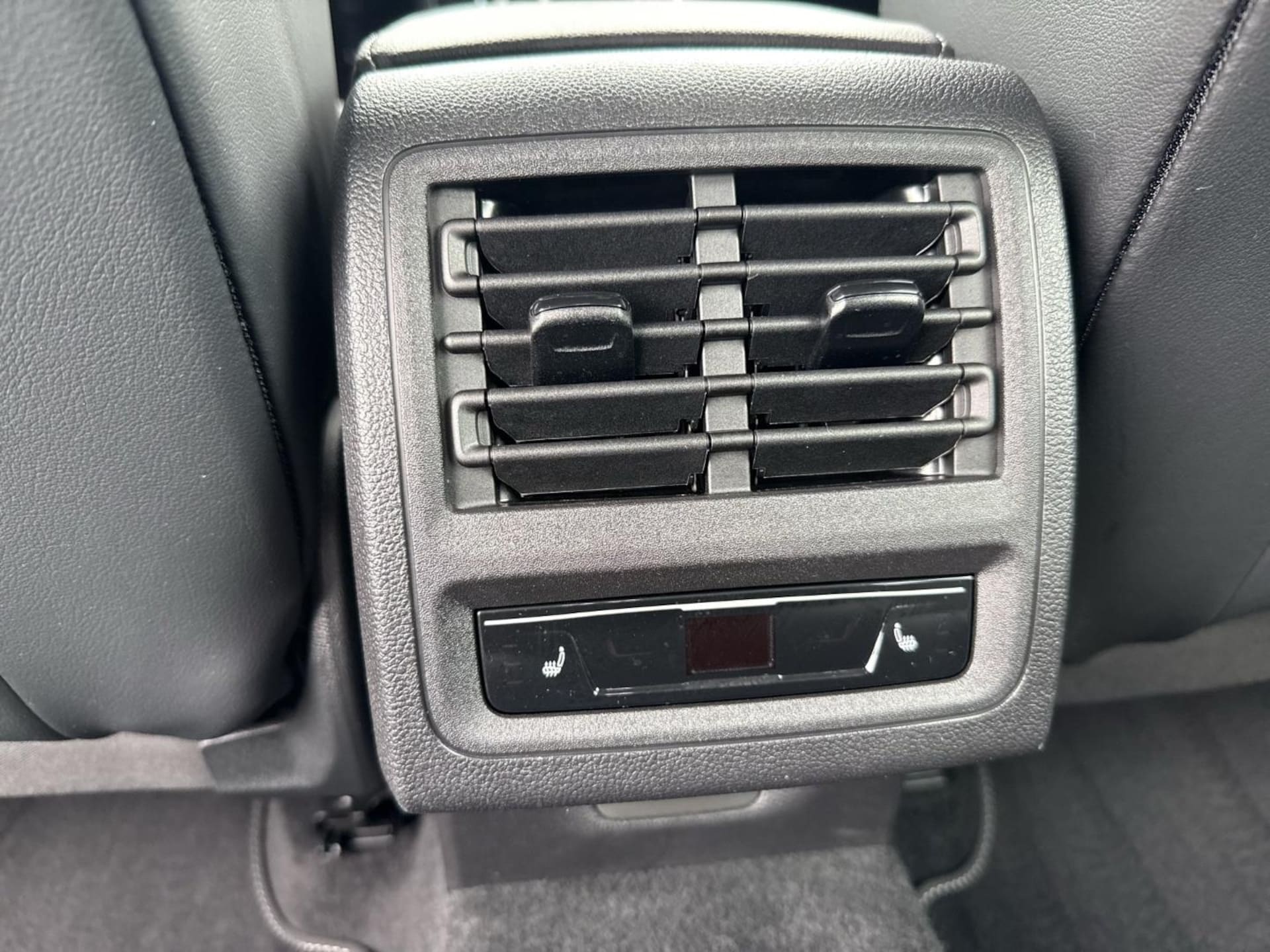 Volkswagen Golf Variant Style