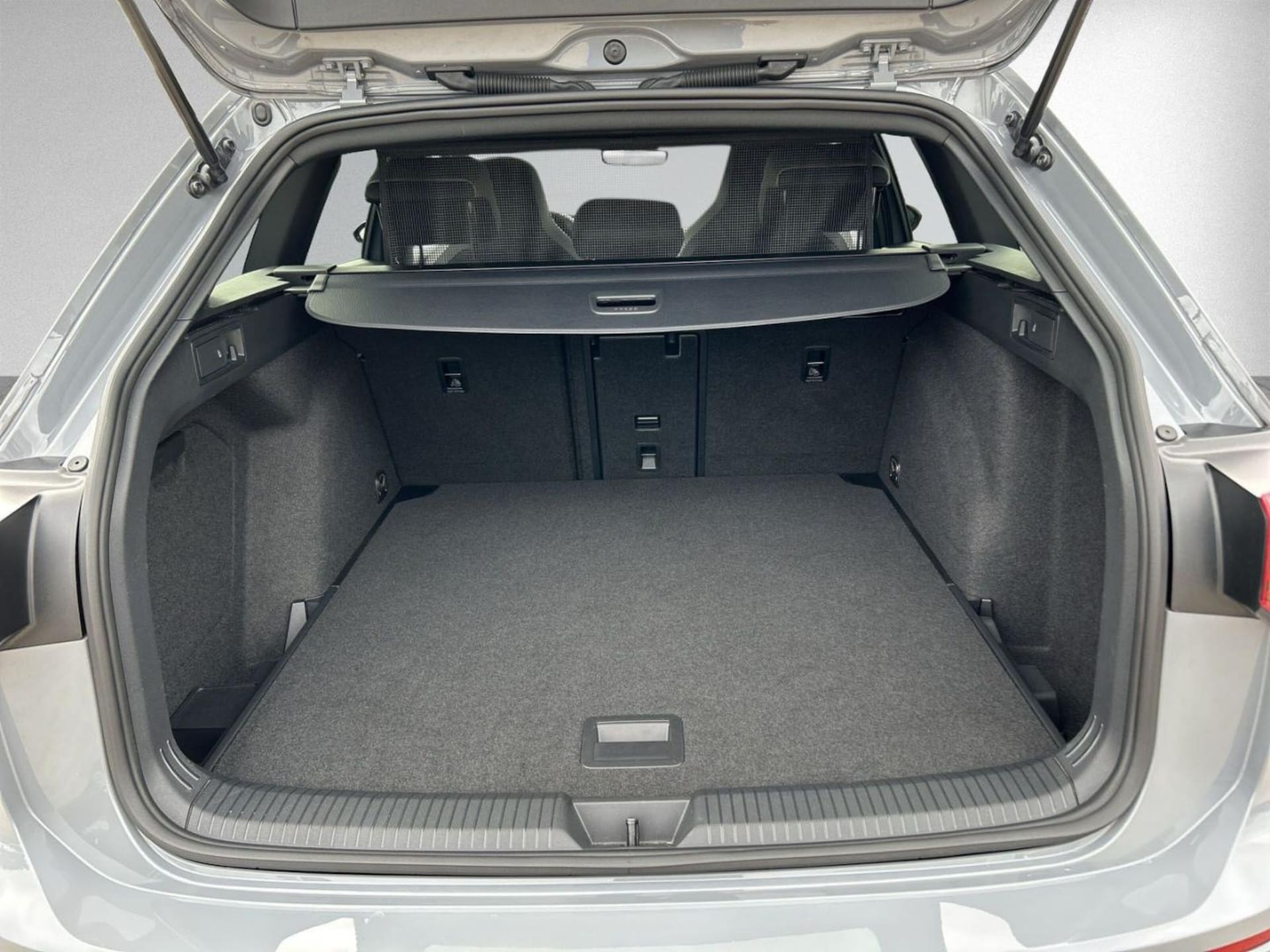 Volkswagen Golf Variant R-Line
