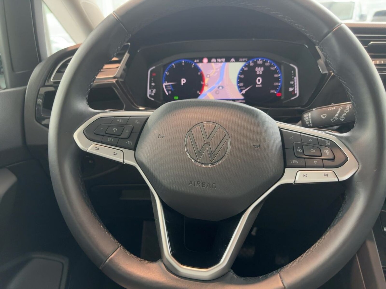 Volkswagen Touran – Bild 10