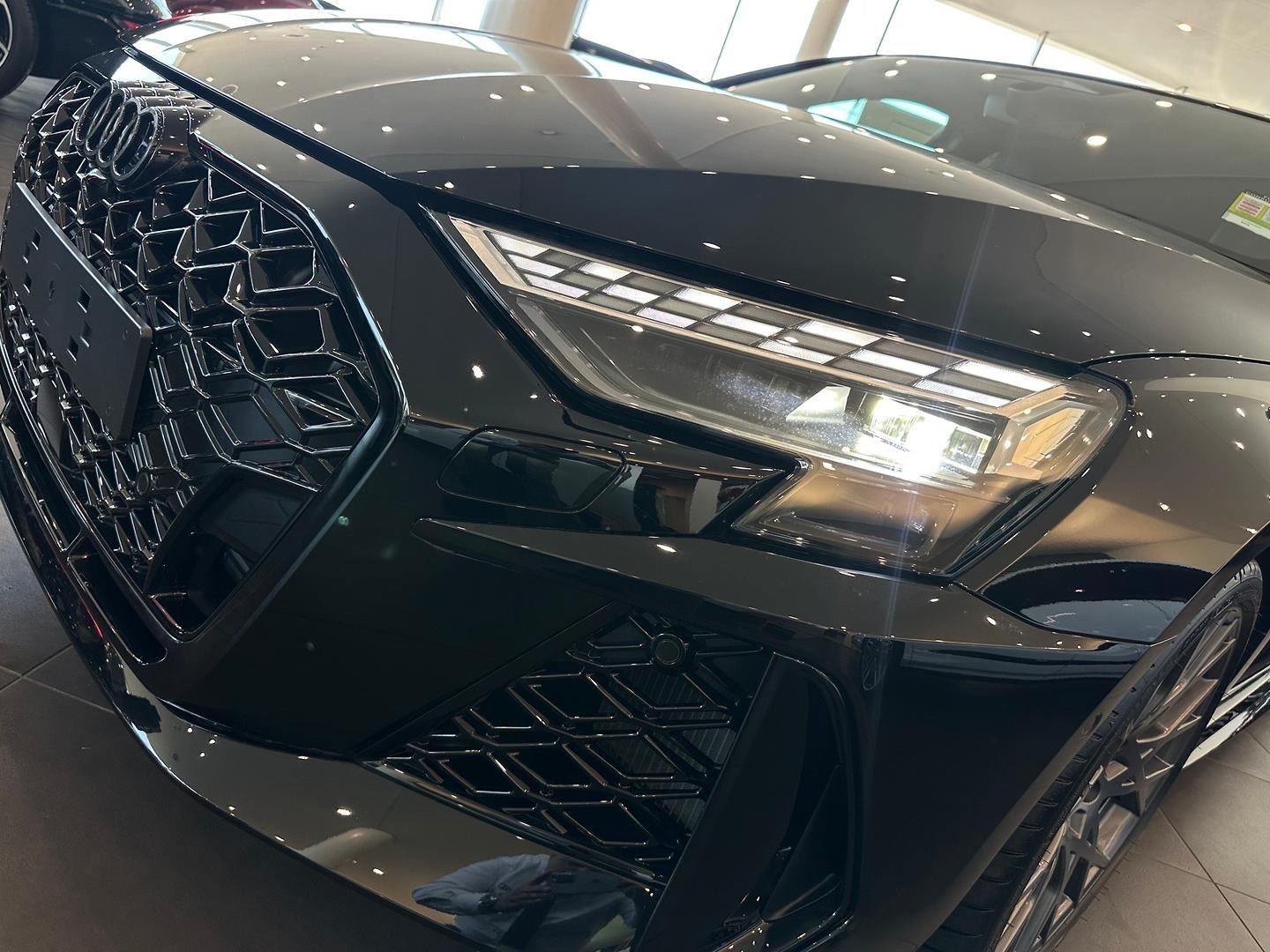 Image about Audi RS 3 Sportback TFSI quattro S tronic