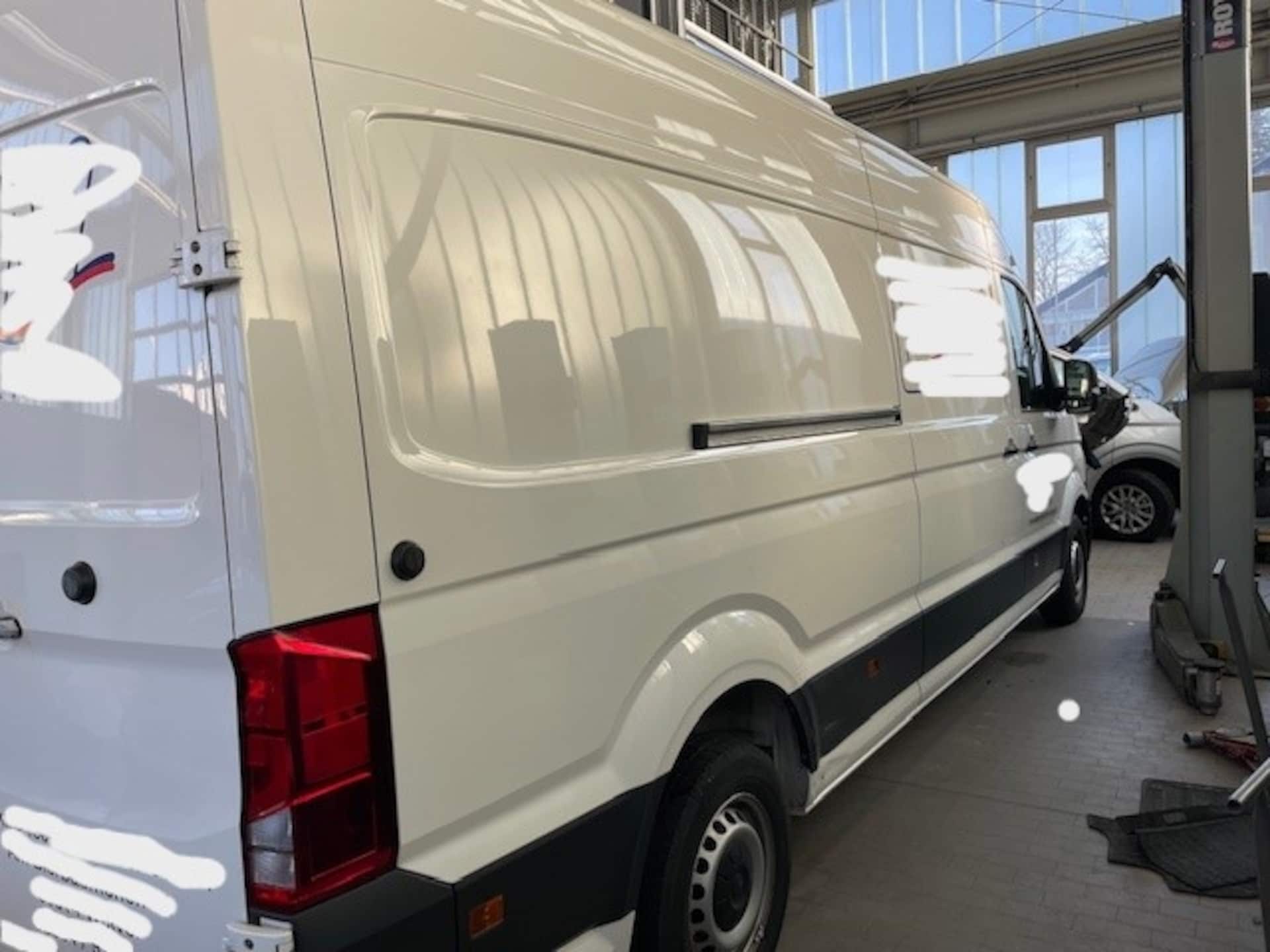 Volkswagen Crafter Kasten langer Radstand