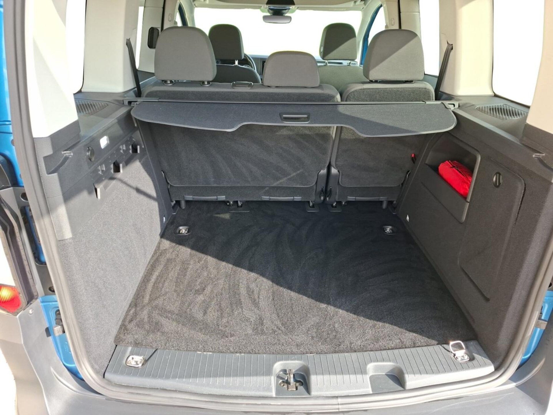 Volkswagen Caddy Basis-Modell