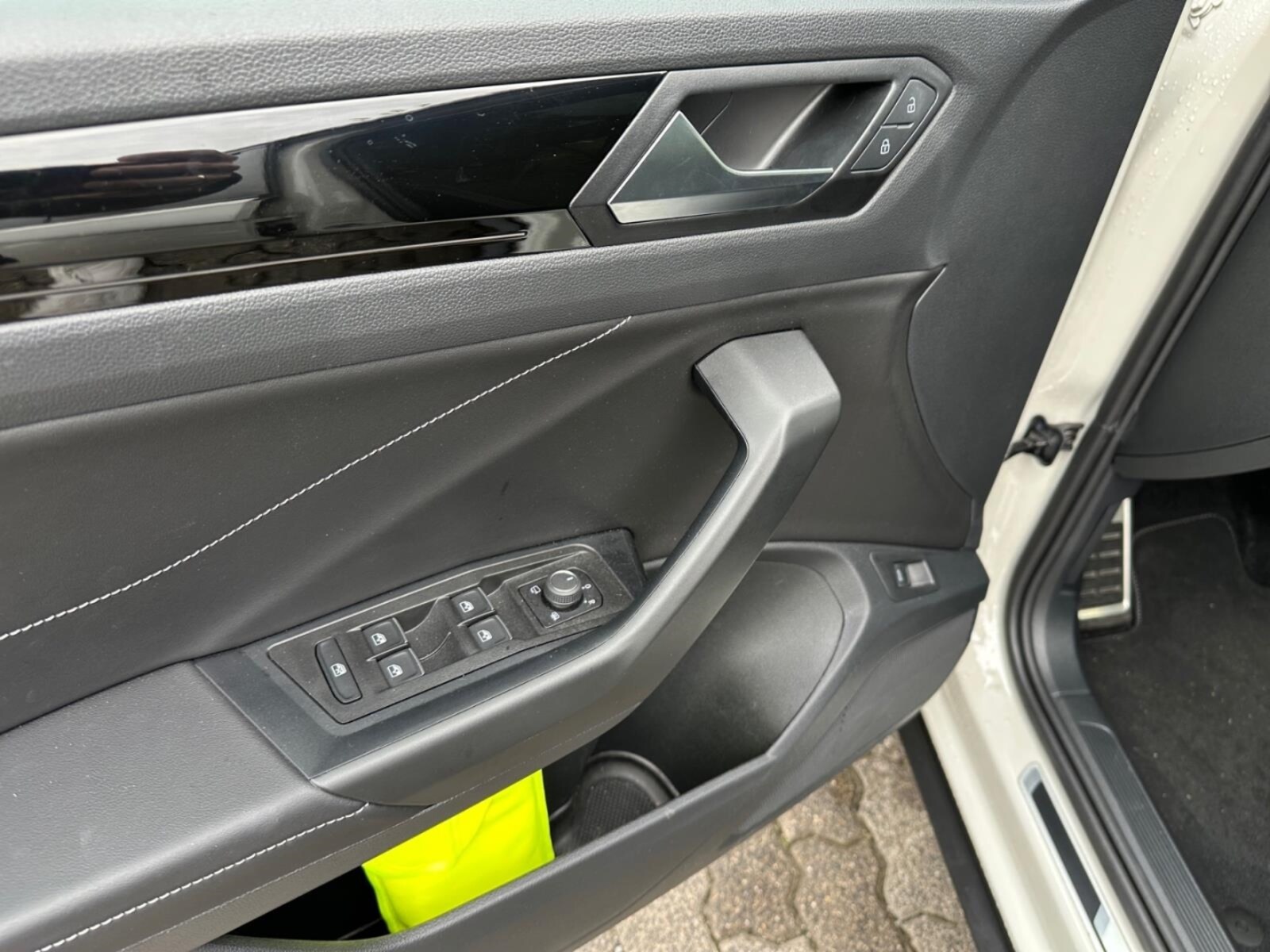 Volkswagen T-Roc – Bild 15