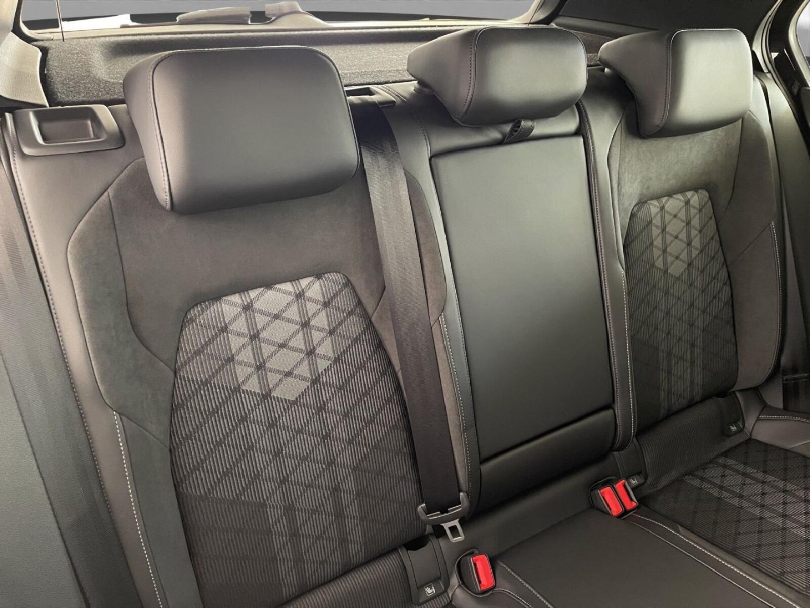 Volkswagen Golf – Bild 17