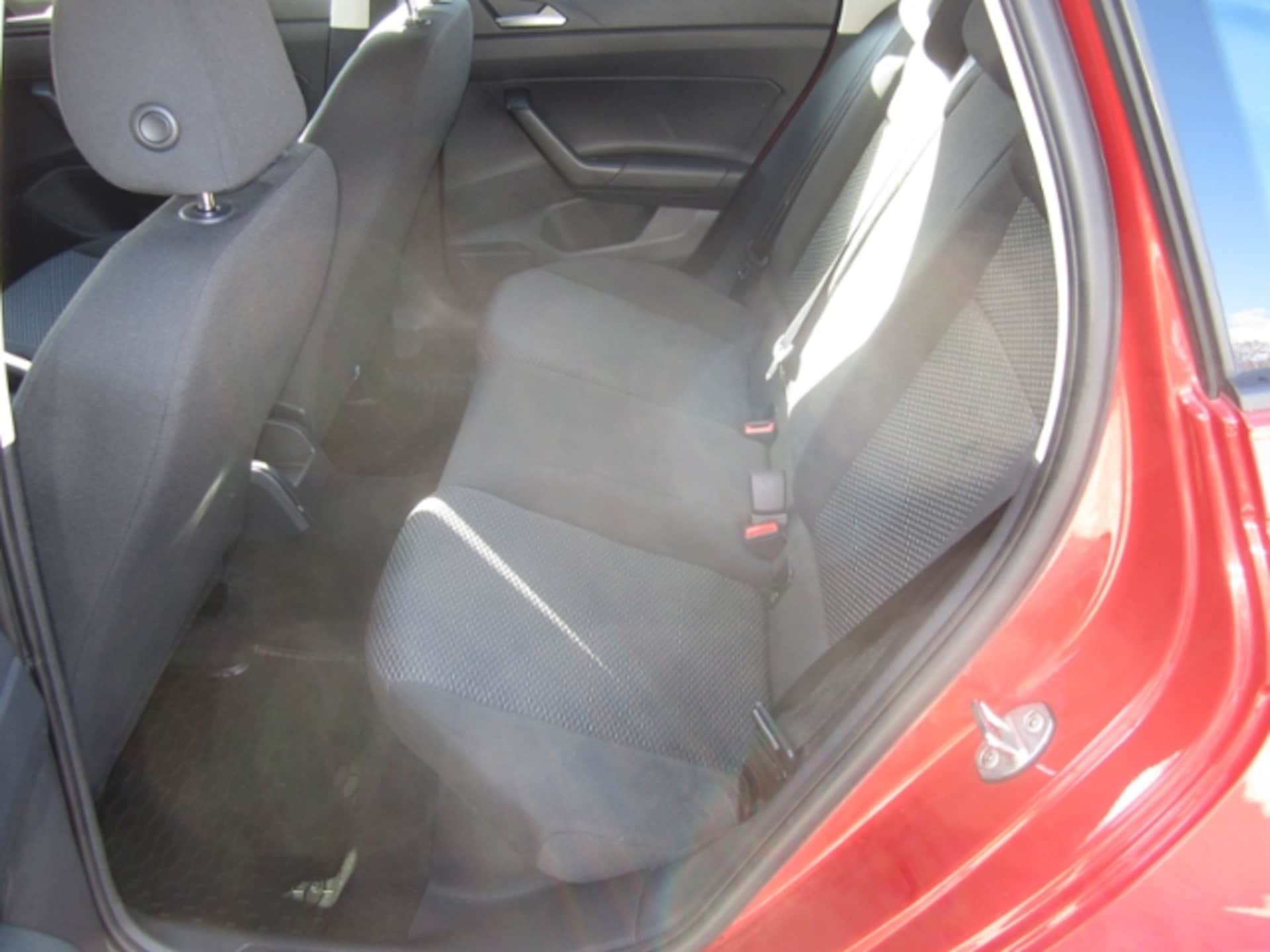 Volkswagen Polo Basis-Modell