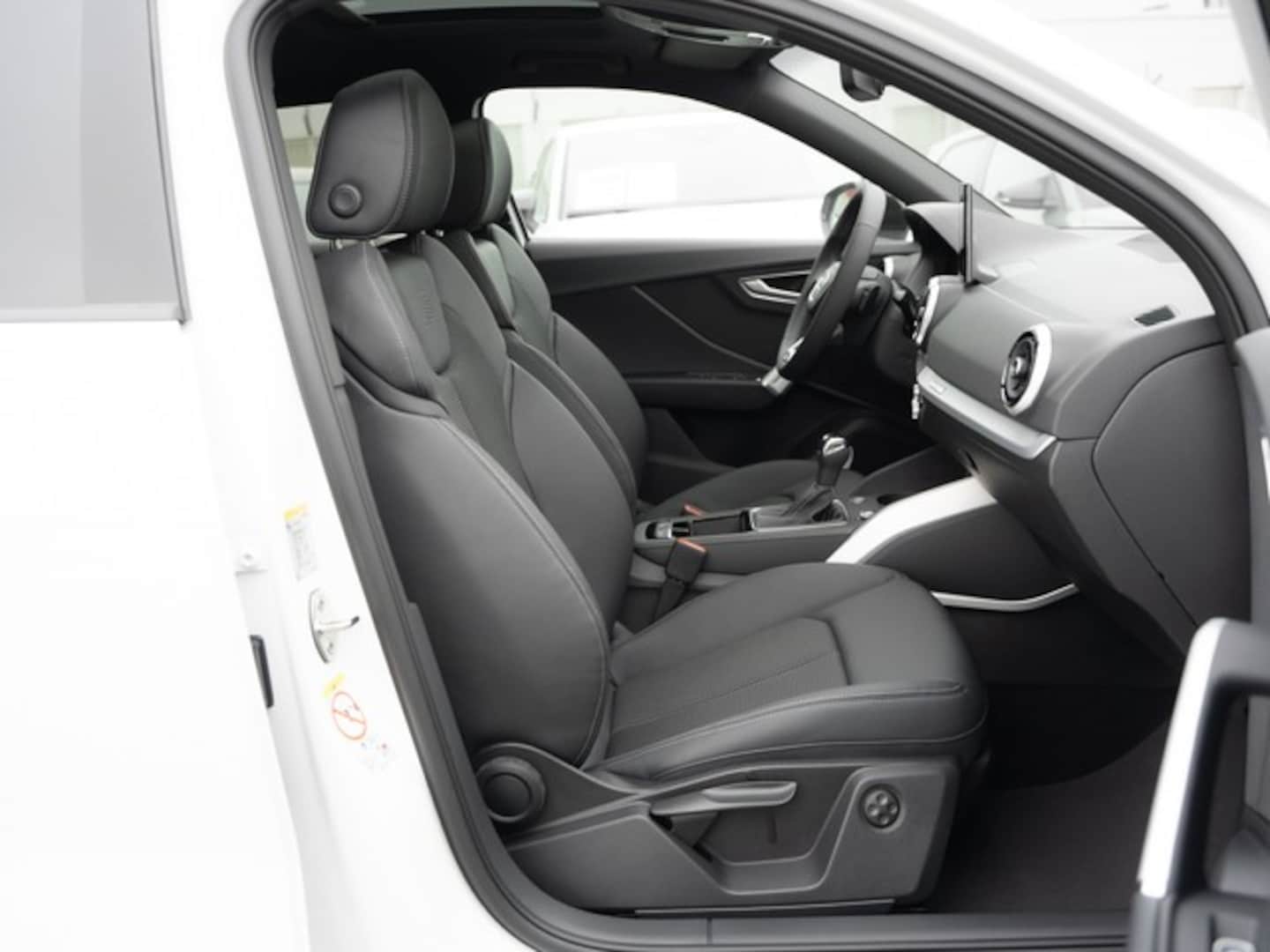 Bild über Audi Q2 S line 35 TFSI S tronic - für weitere Informationen kontaktieren Sie den Audi Partner