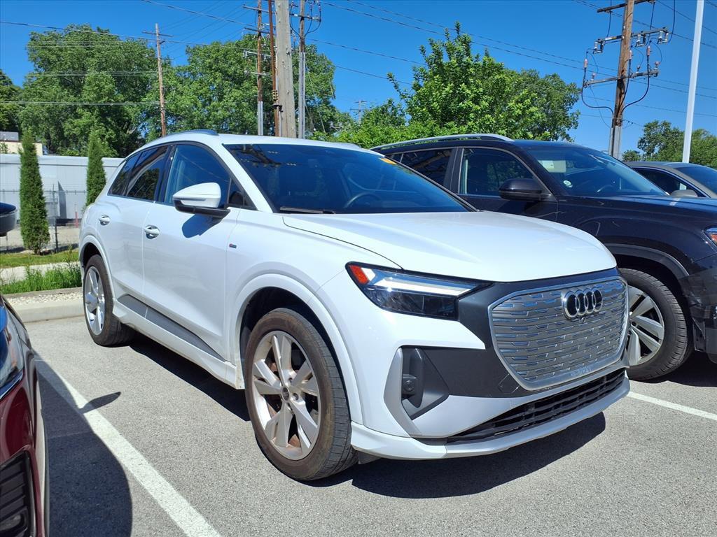 2023 Audi Q4 e-tron 50 Premium quattro's photo