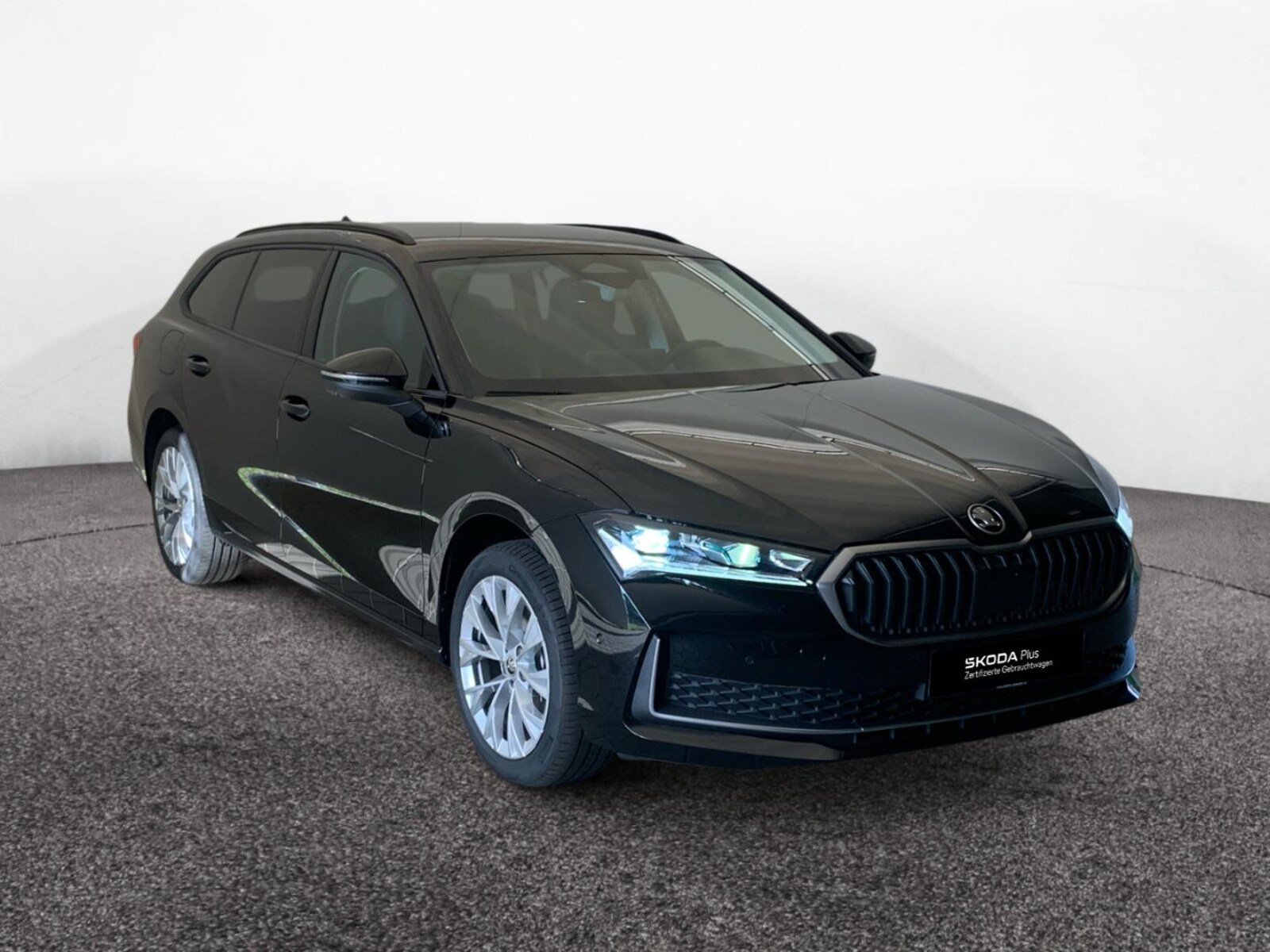 Škoda Superb Combi – Bild 3