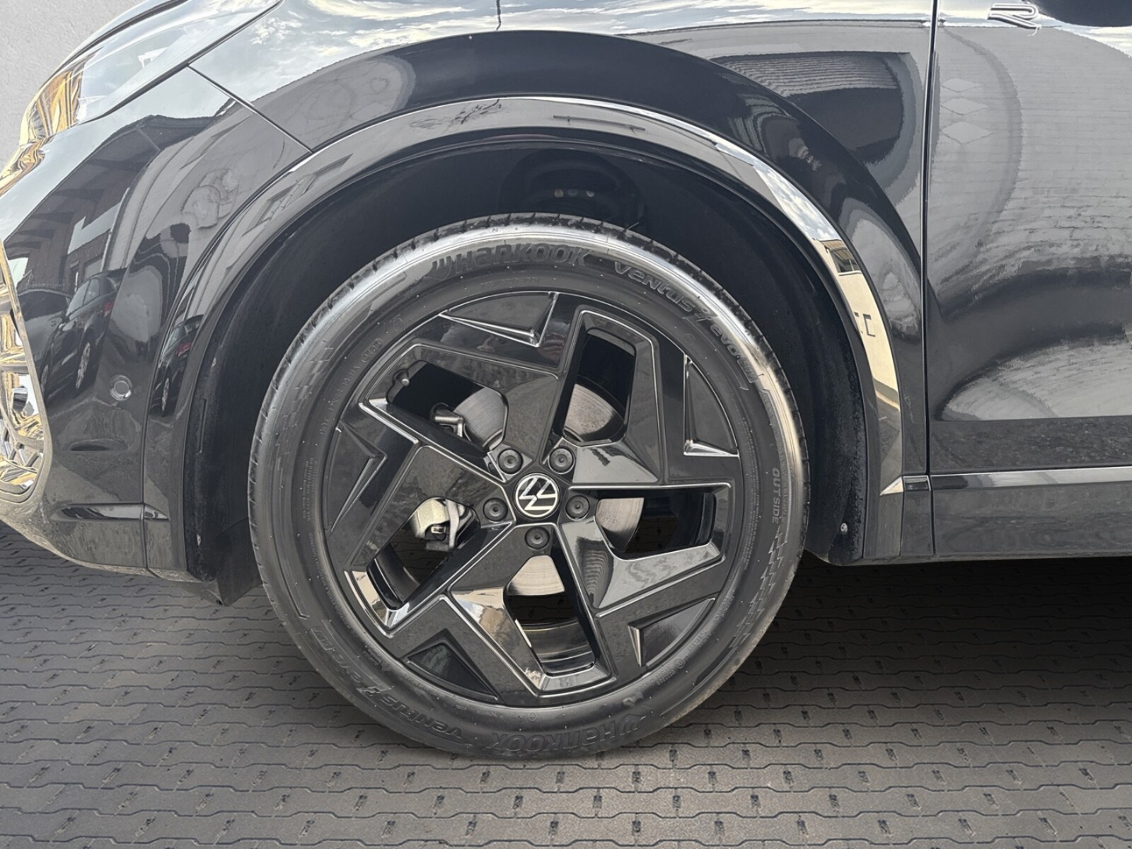 Volkswagen Tiguan – Bild 7