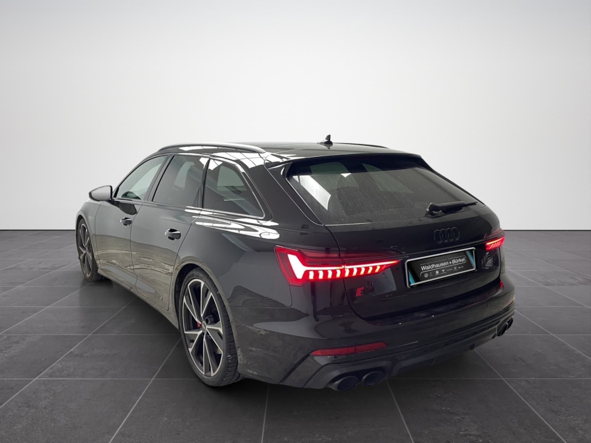 Audi S6 Avant