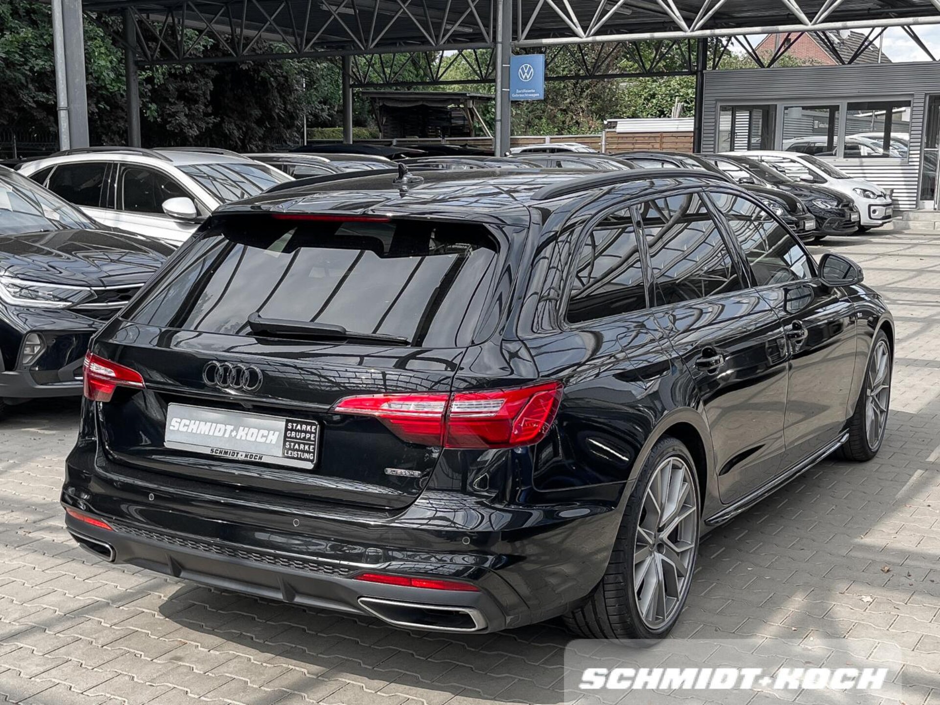 Audi A4 Avant S line