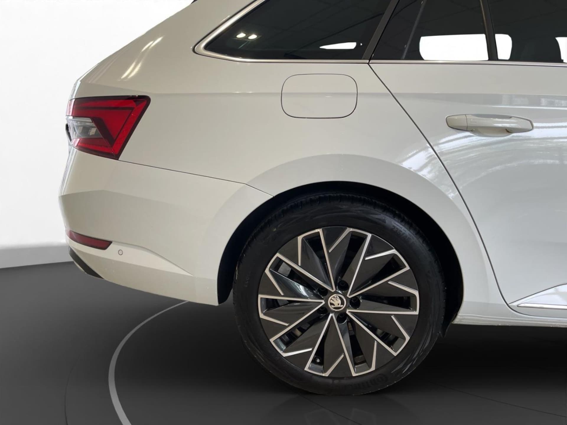 Skoda Superb Combi Laurin & Klement