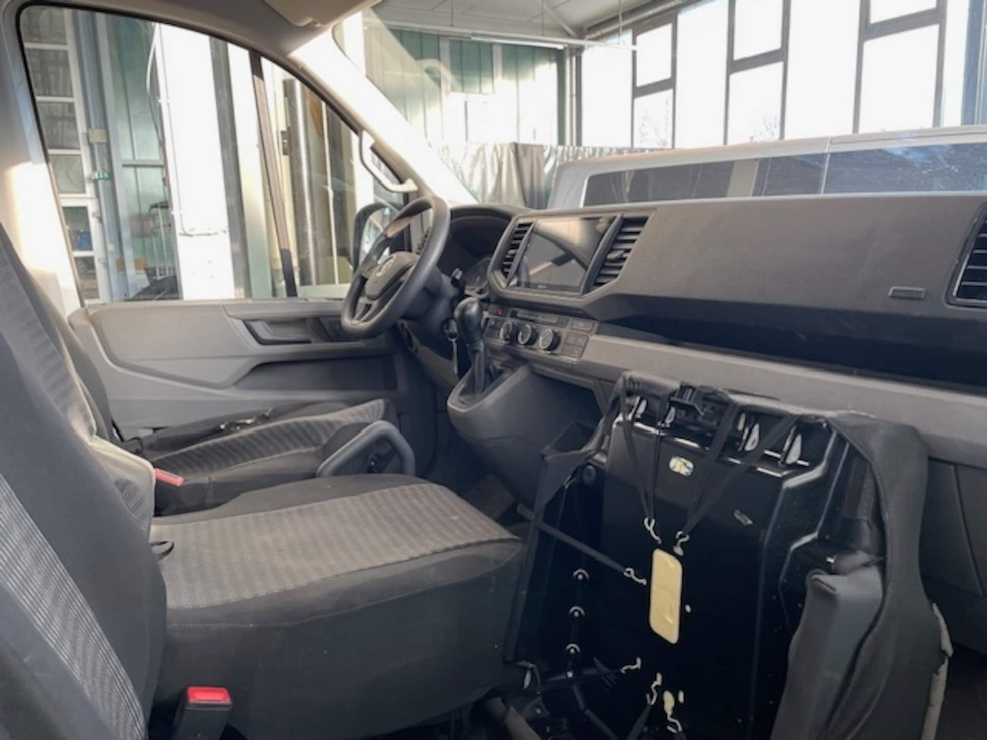 Volkswagen Crafter Kasten langer Radstand