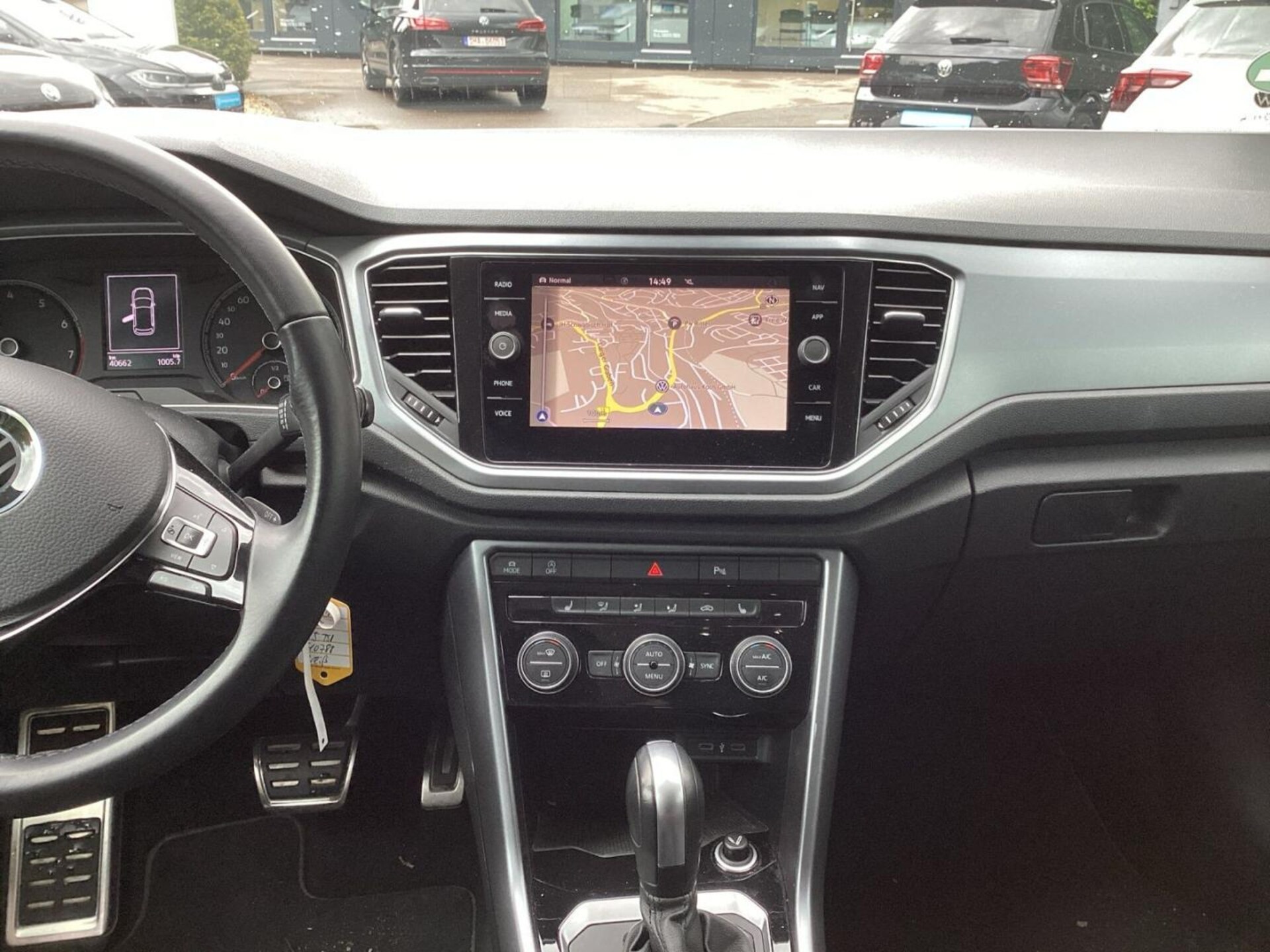 Volkswagen T-Roc Active