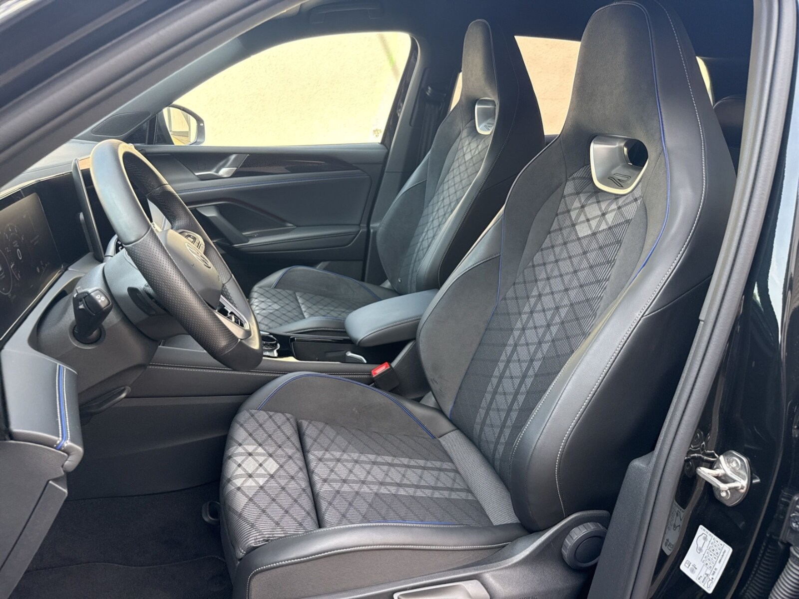 Volkswagen Tiguan – Bild 8