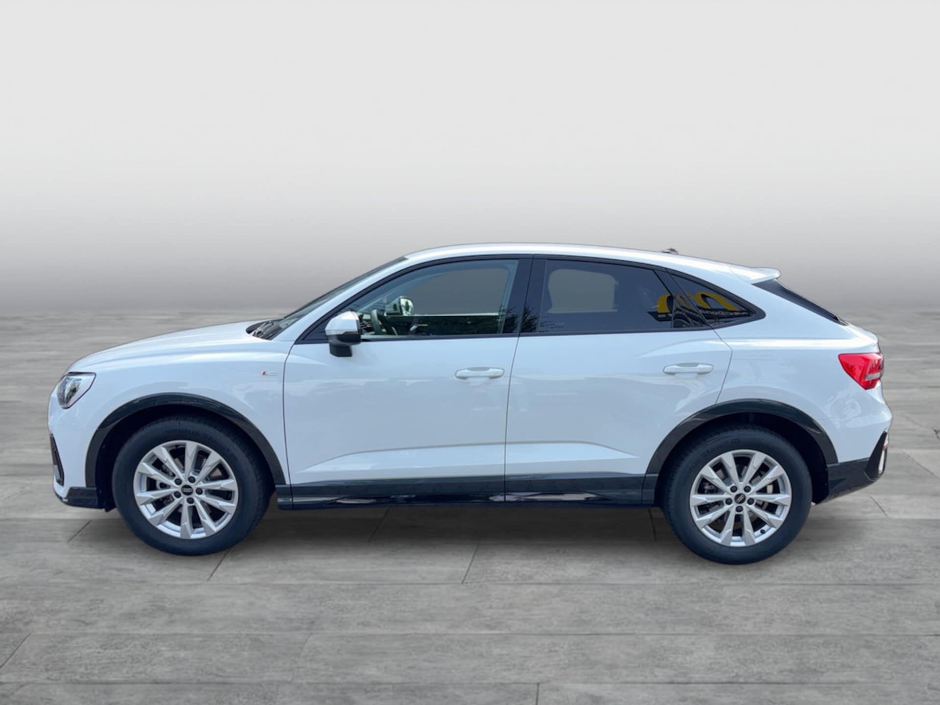 Audi Q3 Sportback S line