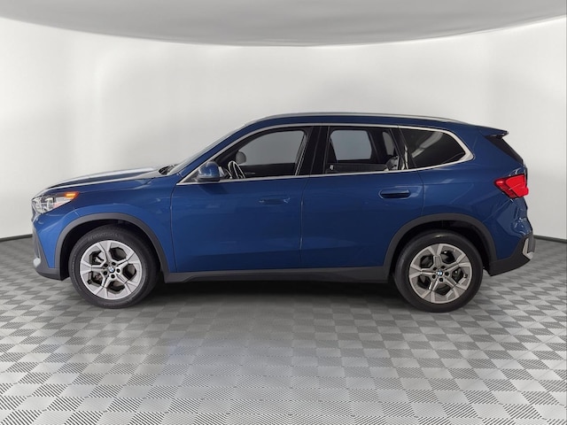 2023 BMW X1