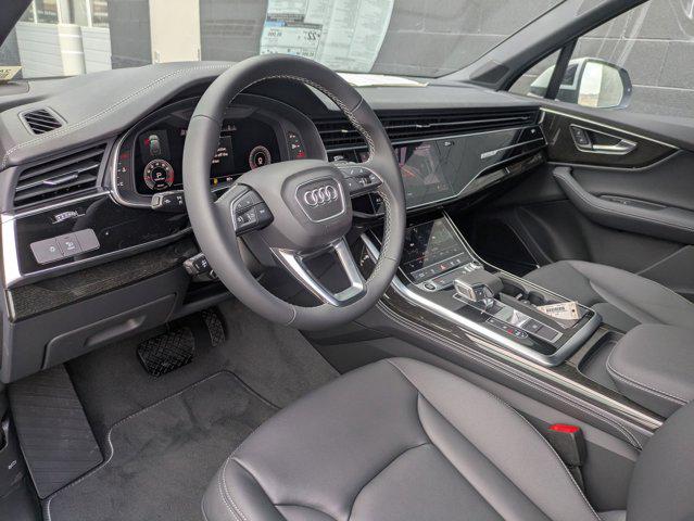 2025 Audi Q7 Premium Plus - Photo 9