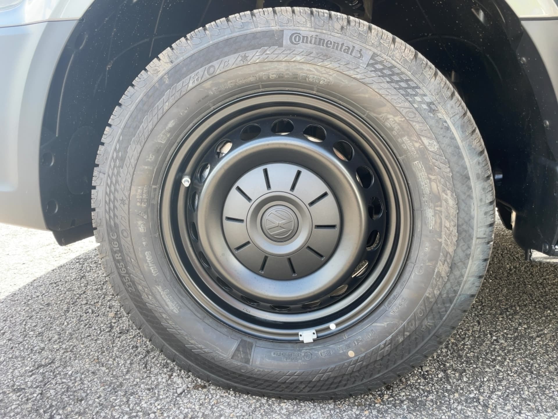 Volkswagen Grand California 680
